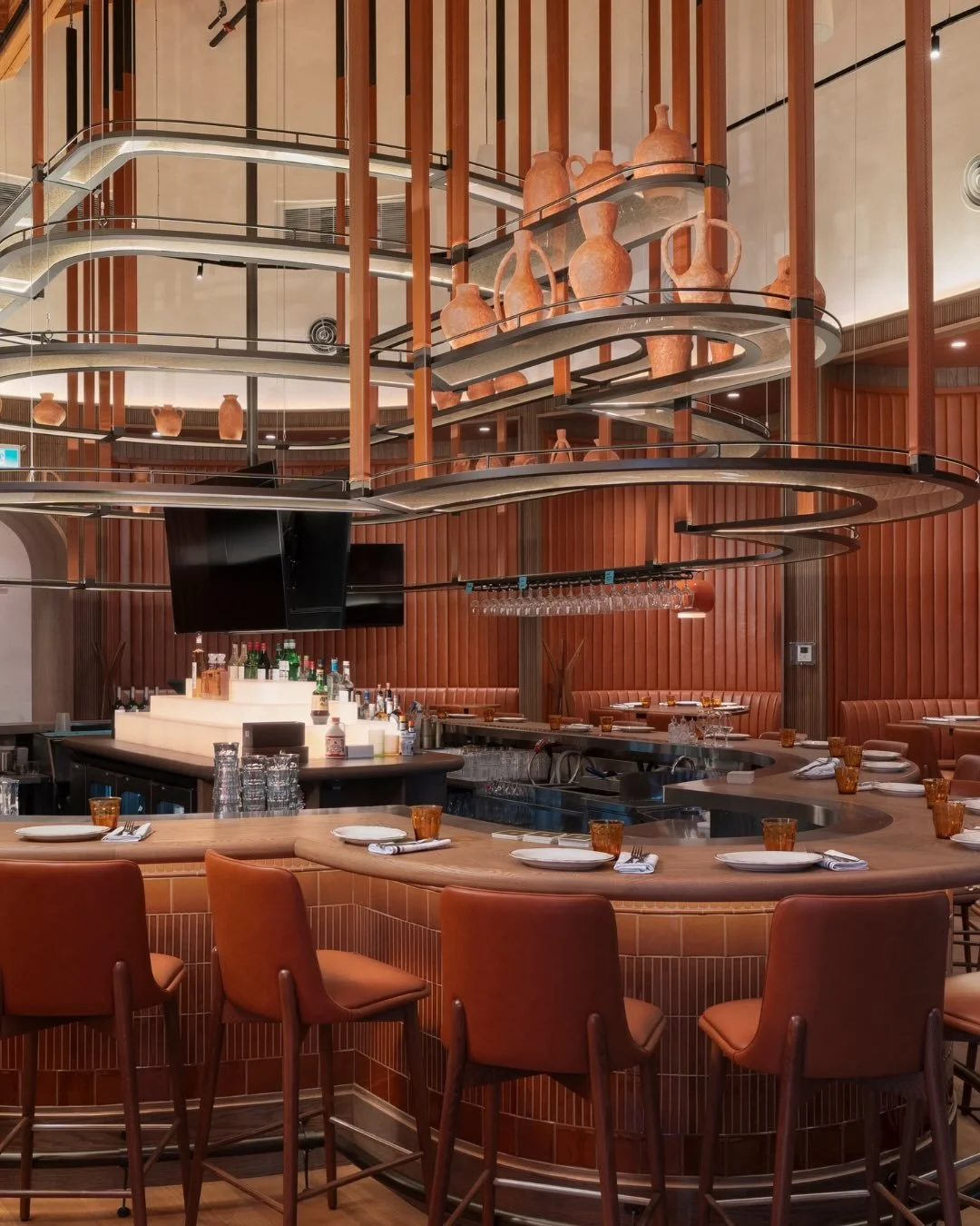 Mercatto Centrale, Port Credit (Bar)

📍230 Missinnihe Wy

📷 @atlasvisualdesign 

&mdash;

#construction&nbsp;#design&nbsp;#architecture #toronto #restaurant