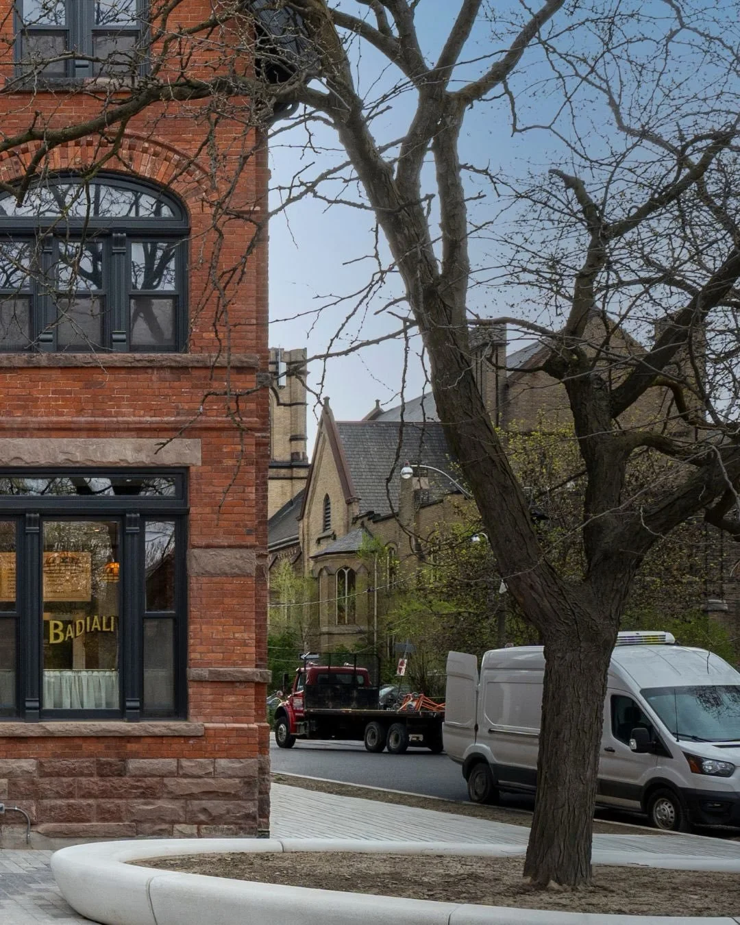 Pizzeria Badiali

📍 581 Markham St

📷&nbsp;@atlasvisualdesign
 
&mdash;
 
#construction&nbsp;#design&nbsp;#architecture&nbsp;#toronto&nbsp;#restaurant