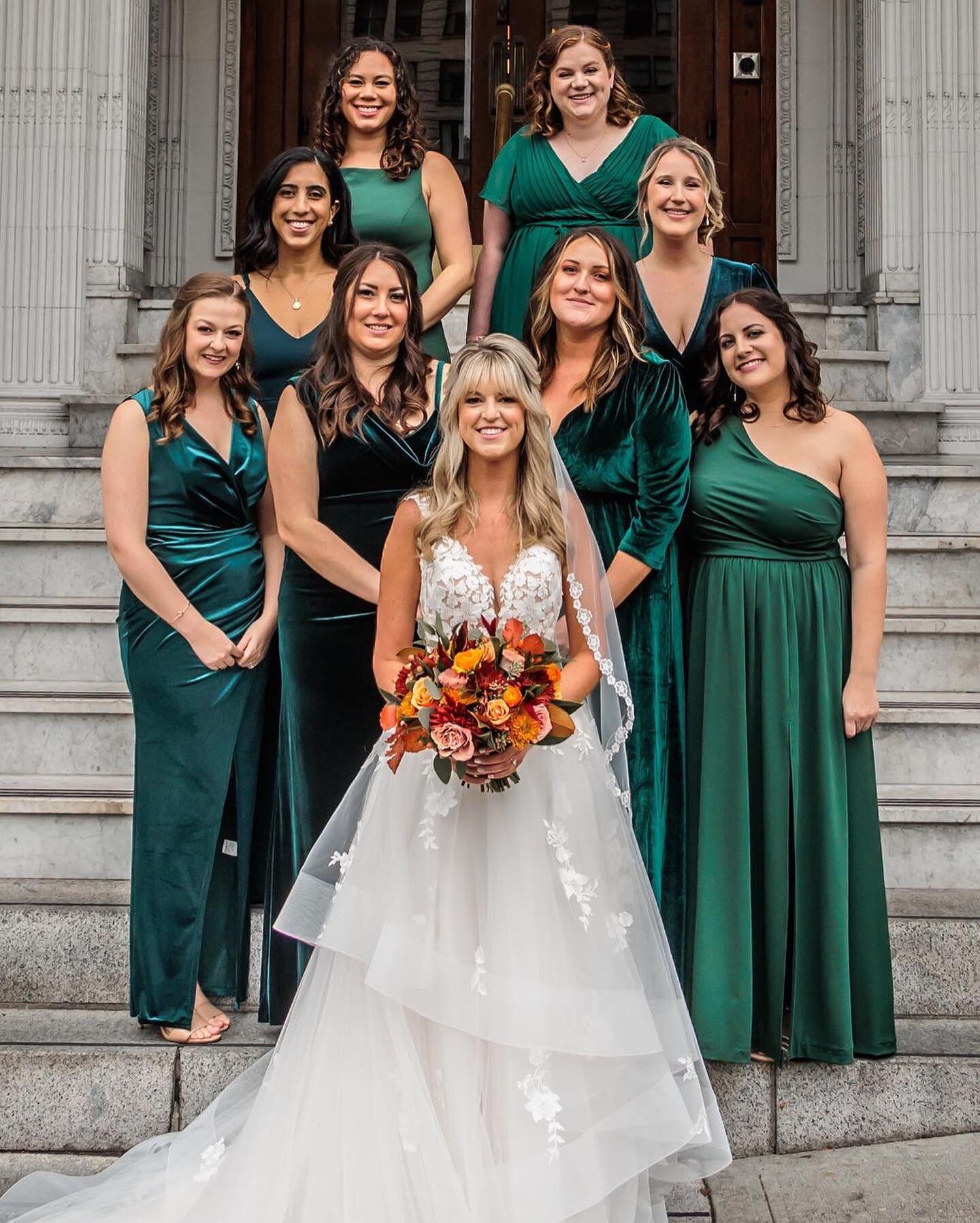 Sweet, kind, and beautiful bride, Kayla🤍 looked perfect! On her wedding day take a look at her beautiful photos😍. #bride #nwbride #elitedressbridal #seattlebride #weddingbells