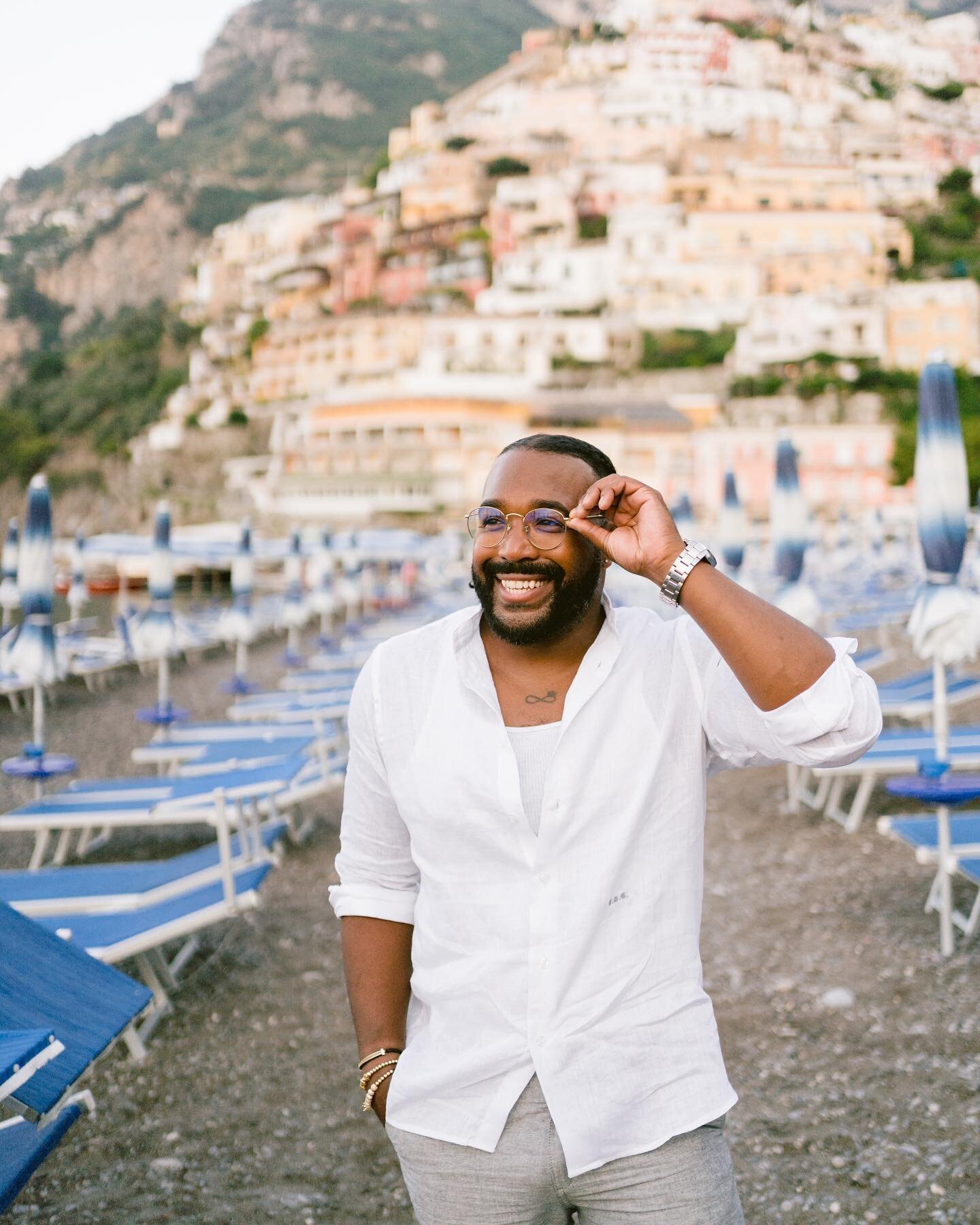 I can show you better than I can tell you 🌐
.
.
.
📸 @agallucci_photo #BIY #Believeinyourself #GardnerGlobal #letsbuildwealth #positano #photoshoot #outhere #globetrotter #couldofbeenhere