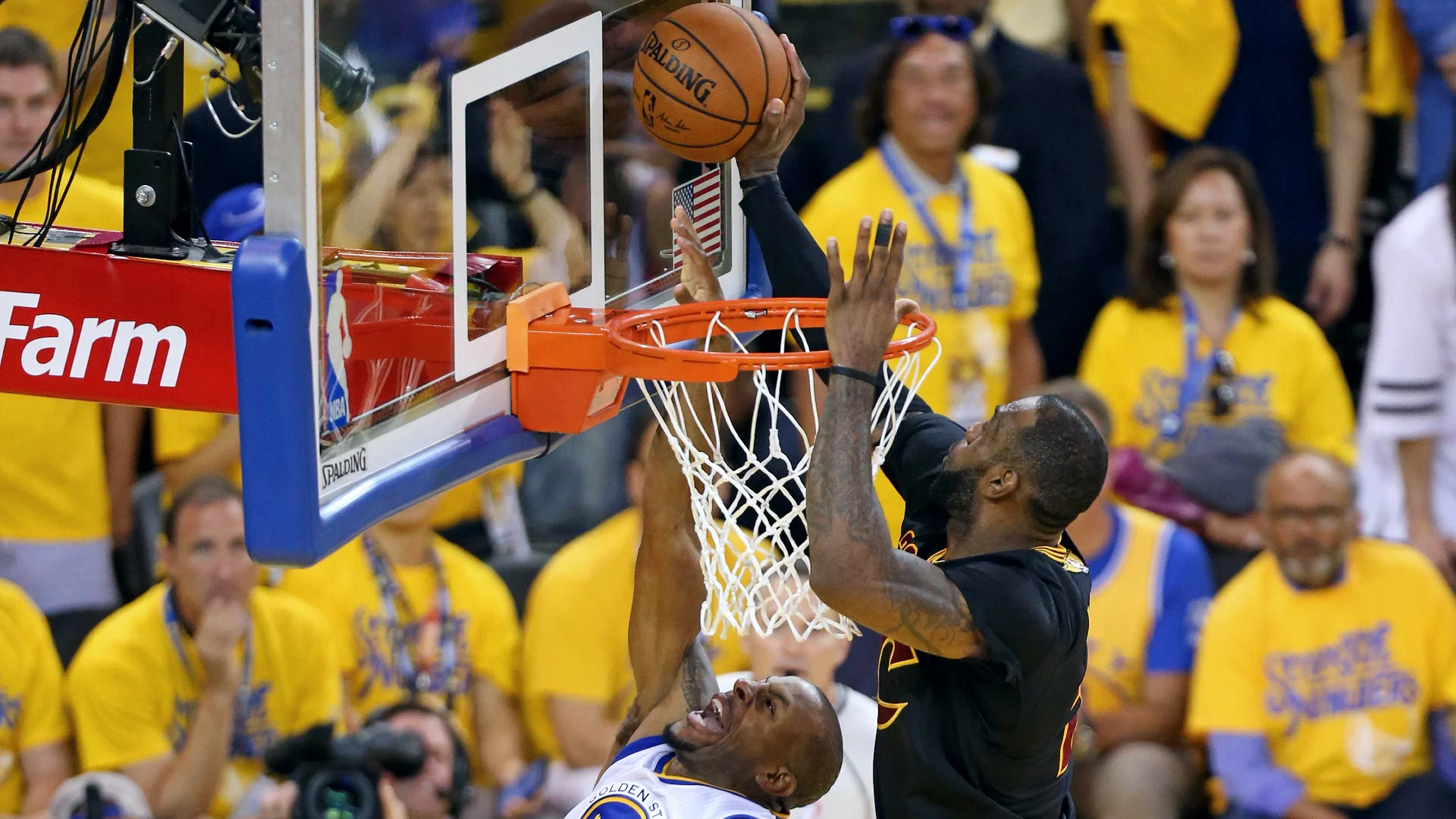 lebron-block-2016-finals.webp