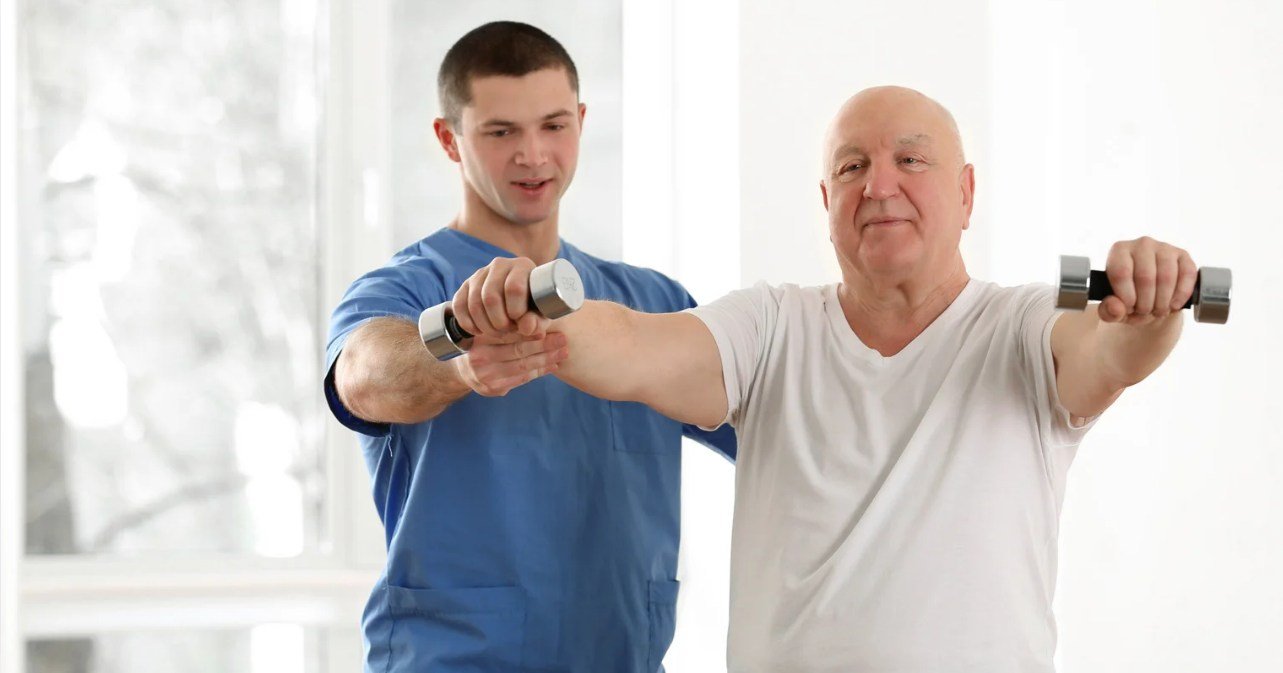 Kinesiology for Seniors in Edmonton: Maintaining Strength and Independence After 50