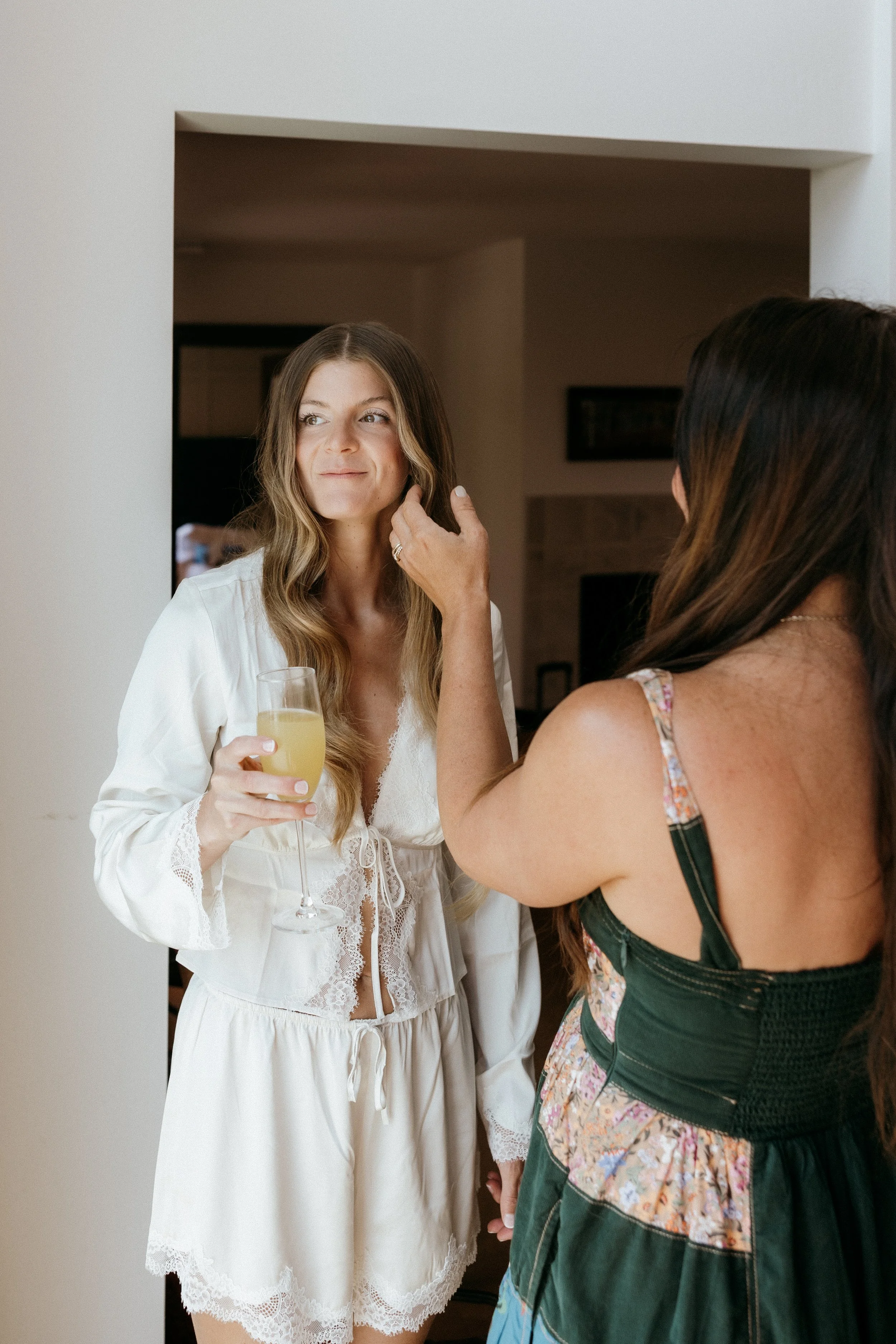 01_Details, Getting Ready-32.jpg