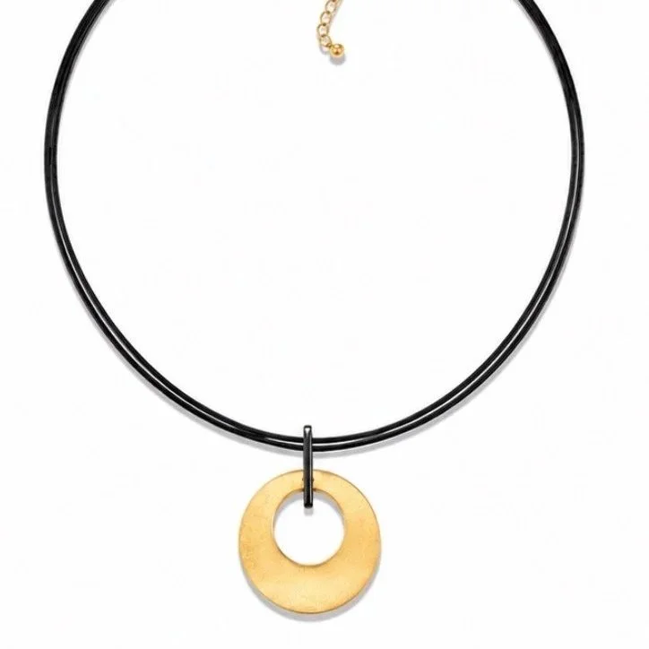 Gold Etched Circle Necklace