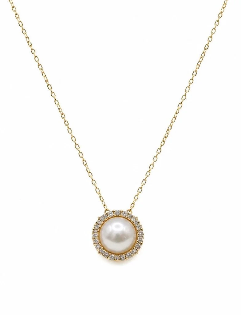 Halo set pearl necklace
