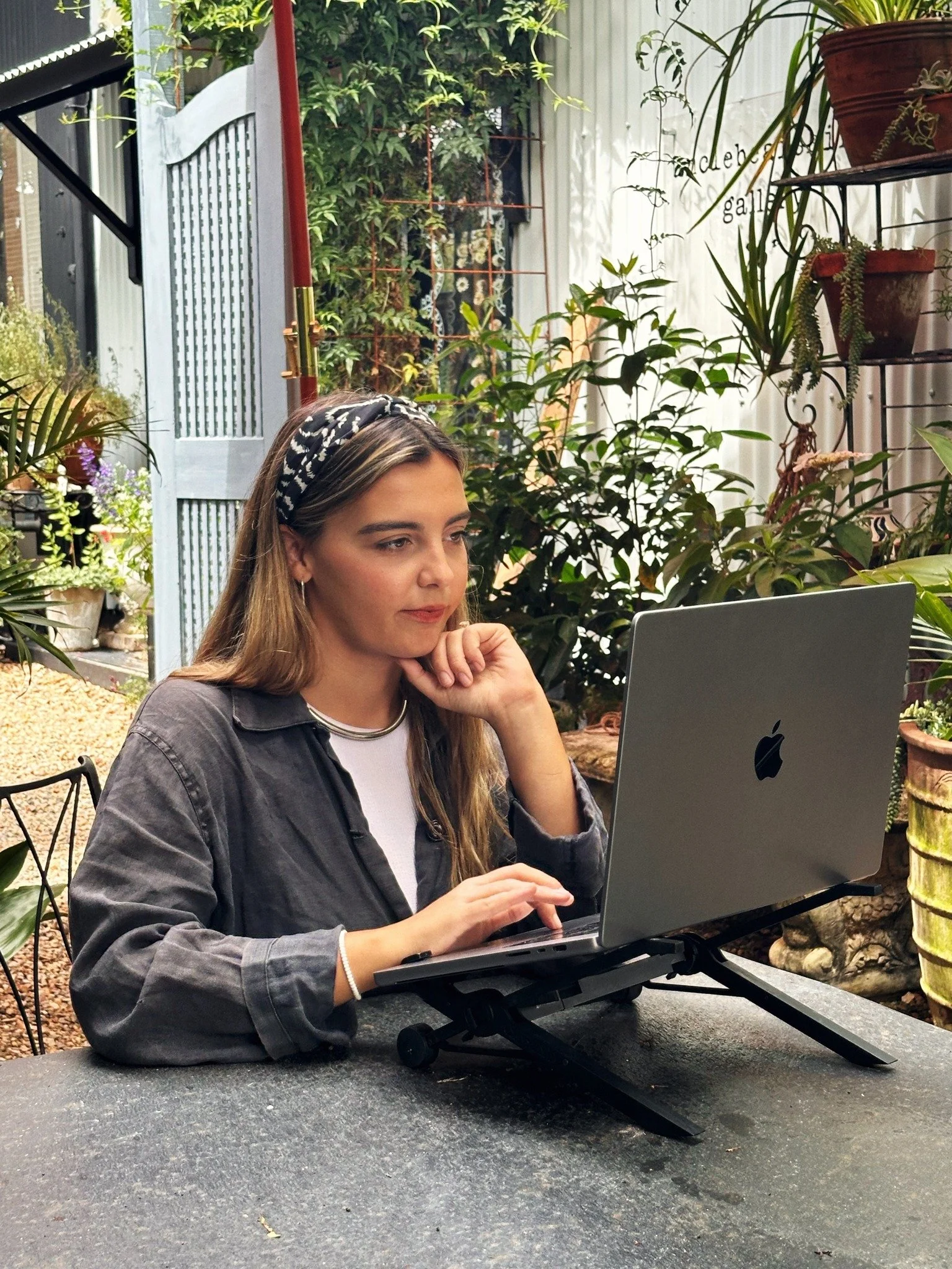 I’m looking for 2 genuine, personality-packed brands that are ready to rumble, rank and reach a new audience next month. 
So if you're… 
- a brand that beats to their own drum 
I’m looking for 2 genuine, personality-packed brands