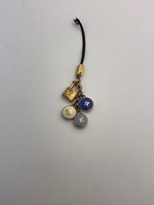 Rework Vintage Louis Vuitton Pastilles Mini Lock Necklace – Relic the Label