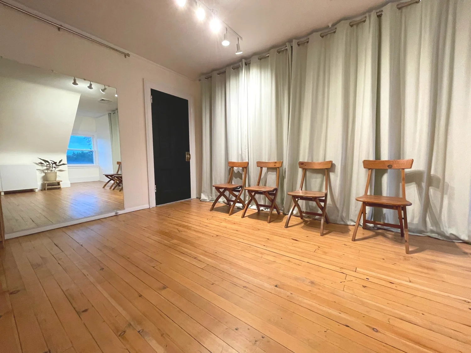 Creative+ : Unleashing Professional Creativity