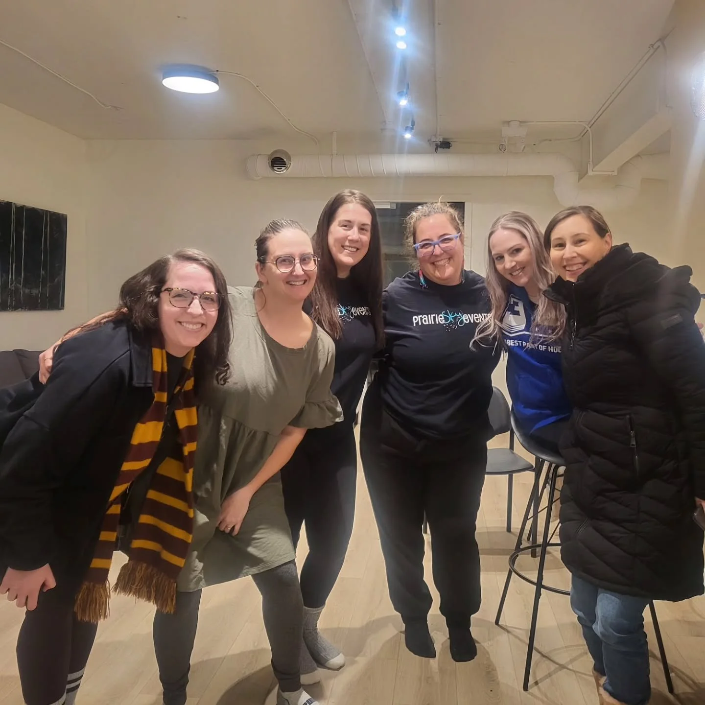 I am so grateful for this fabolous group of ladies who make this business what it is! I love and appreciate each and everyone of them! 

Happy International Day to all the Women in my life but this business would not be what it is without these five 