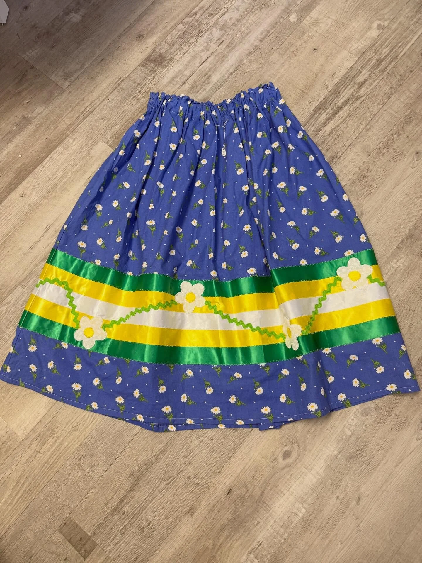 Skirt Available! Adult size Medium-XLarge. Message for more details.