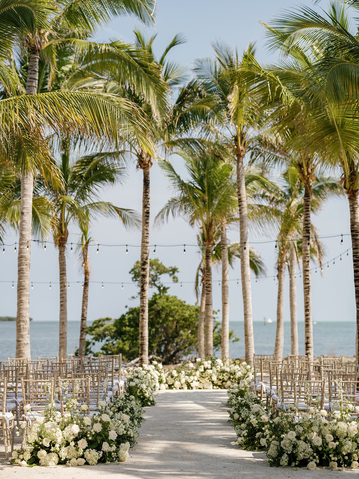 9 ISLA BELLA BEACH RESORT - LUZXURY WEDDING PLANNER - KEY WEST WEDDING PLANNER - ISLAMORADA WEDDING - FLORIDA KEYS WEDDING PLANNER - DESTINATION WEDDING - THE KNOT  - GREEN WEDDING SHOES.jpg