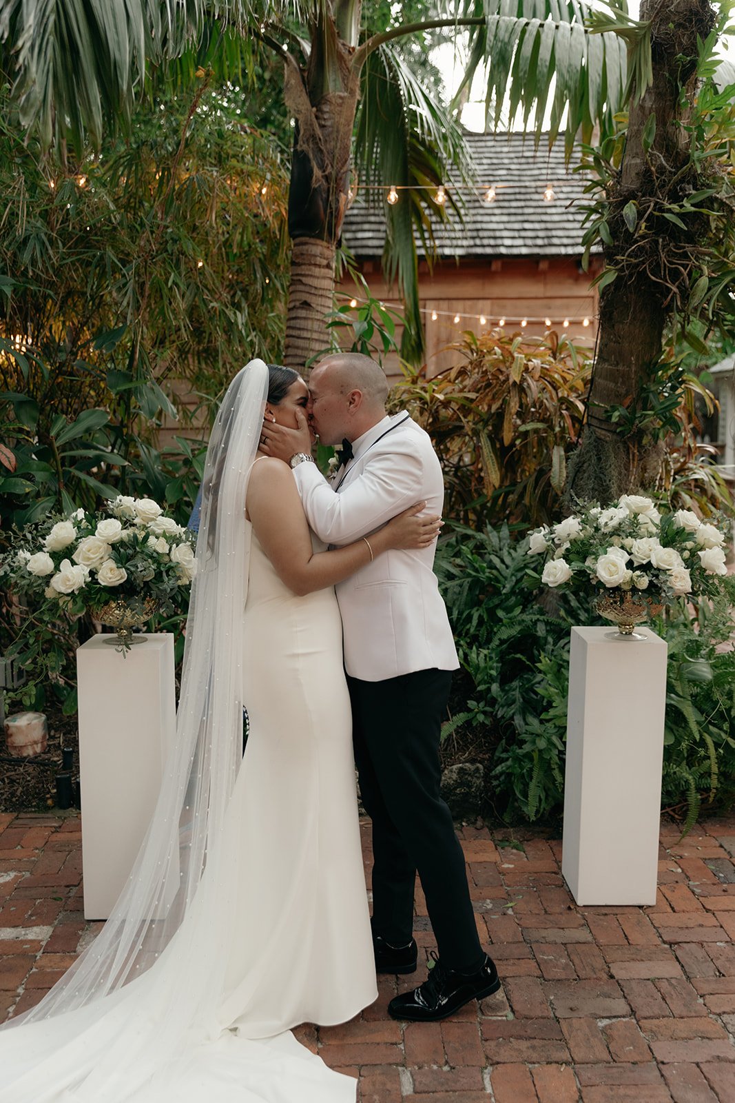 14 AUDUBON HOUSE KEY WEST - KEY WEST WEDDING PLANNER - FLORIDA KEYS WEDDING PLANNER - RACHEL FOS BENNER -.jpg
