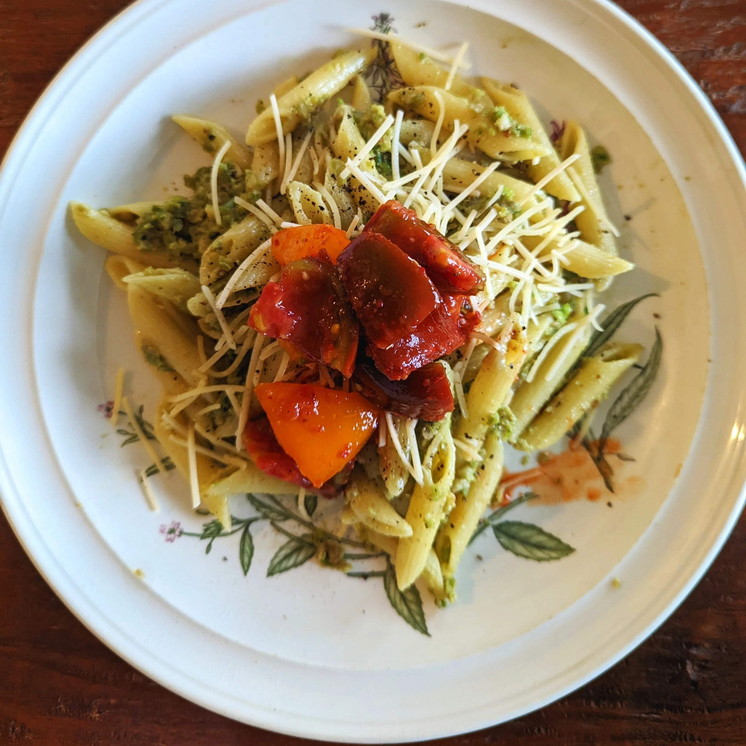 kimchi+tomato+on+pasta.jpg