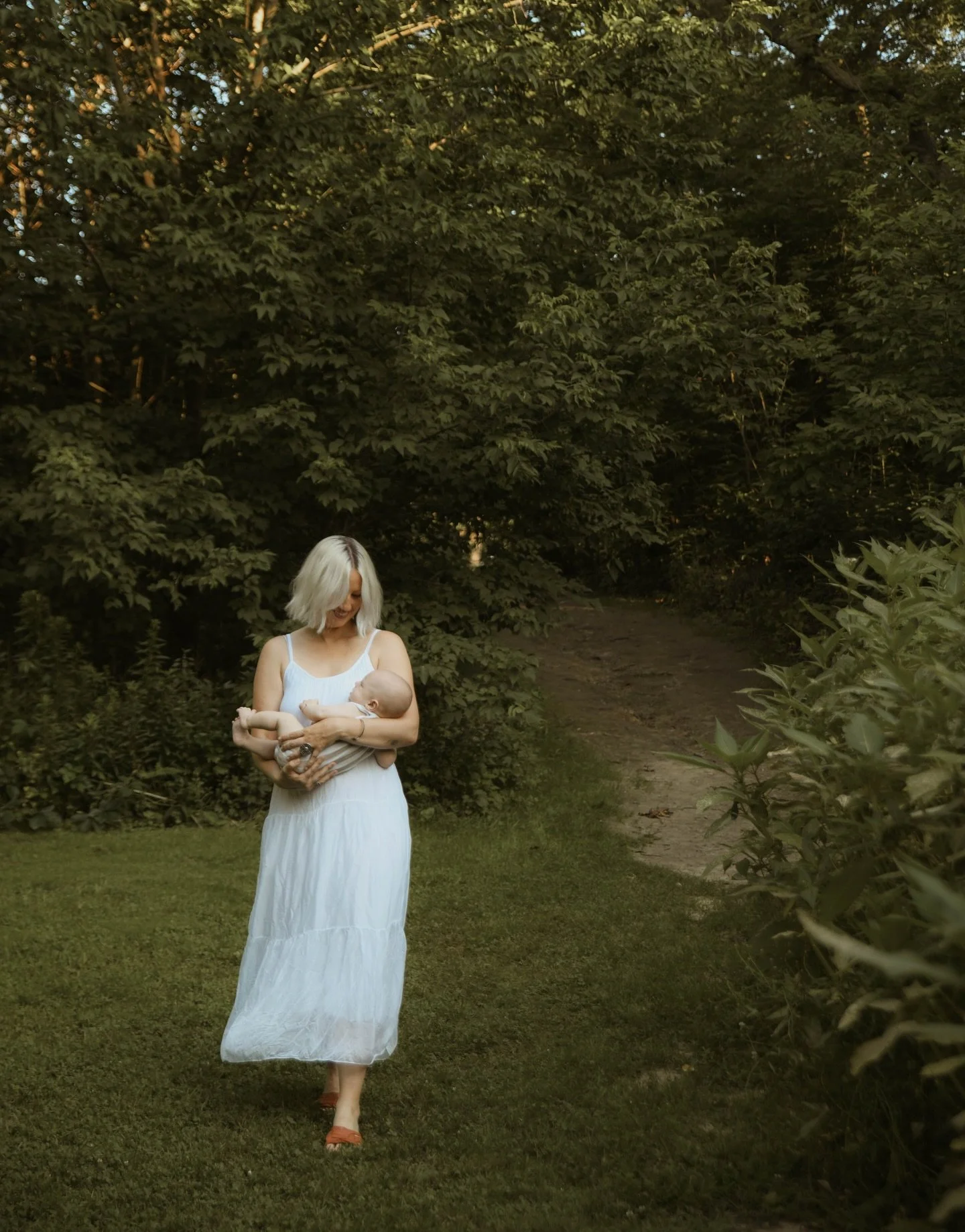 My BLACK FRIDAY SALE is on now!
Purchase a full session by December 3 and get $75 off.
Message me for details.
&bull;
&bull;
&bull;
&bull;
&bull;
&bull;
&bull;
&bull;

#torontophotographer #torontomaternityphotographer #torontofamilyphotographer #tor