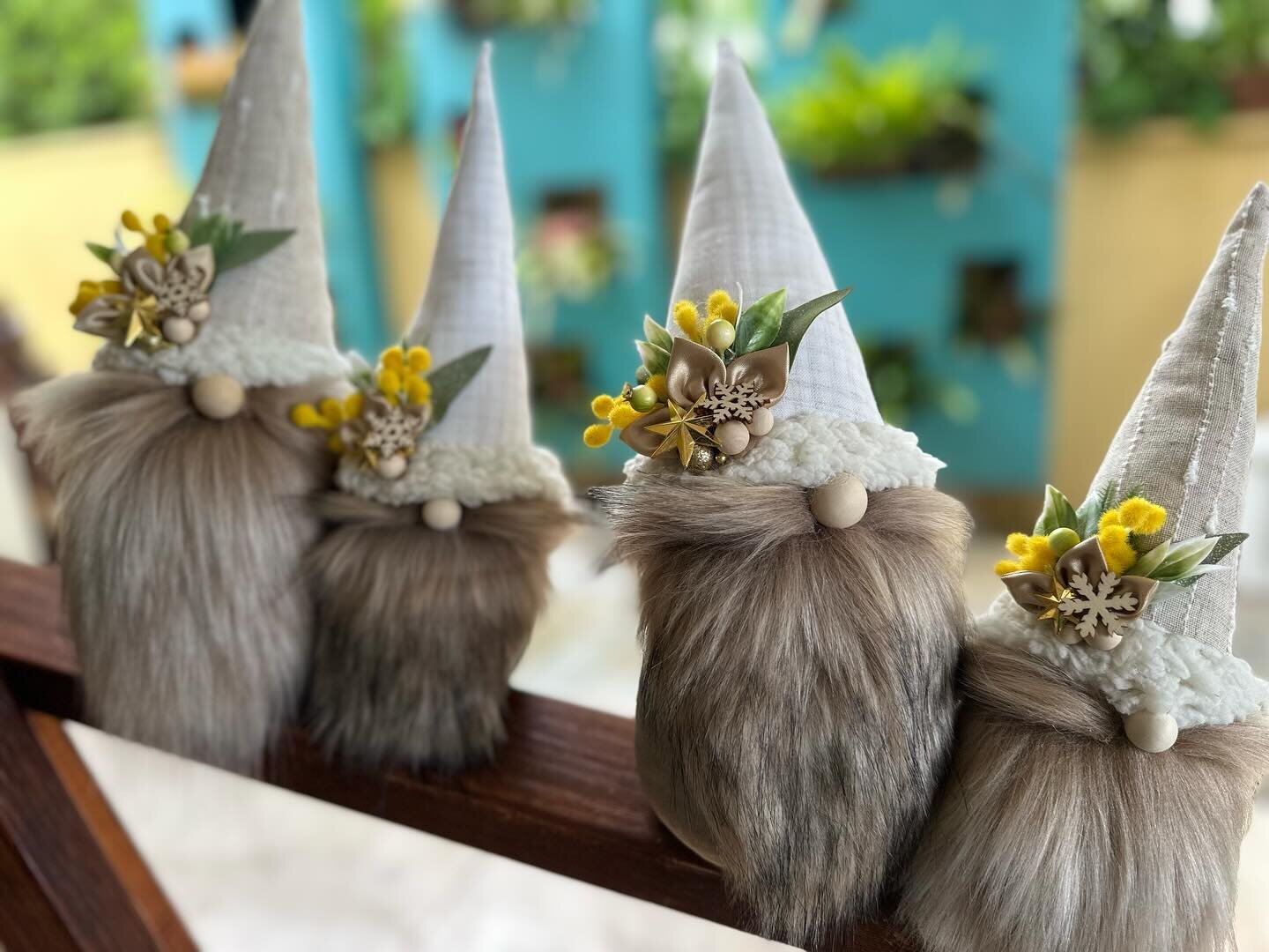 Love creating custom orders for my customers 🎄😃🎄 Eucalyptus themed with beards to match their cat, purple snowflake team gifts - all with different beards and body combinations and lastly some gnomes for a dear friend and her siblings to remember 