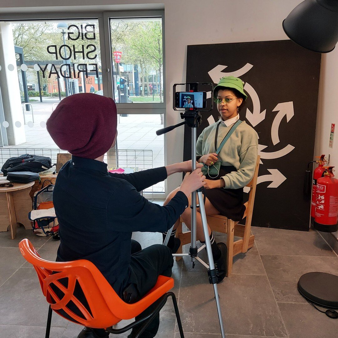 Excited to see what St Pauls' Filmmakers have been capturing for us over the last few weeks.🎬🎥

 #filmmakers  #filming  #youngcreatives #miltonkeynes #TheYoungCreatives
