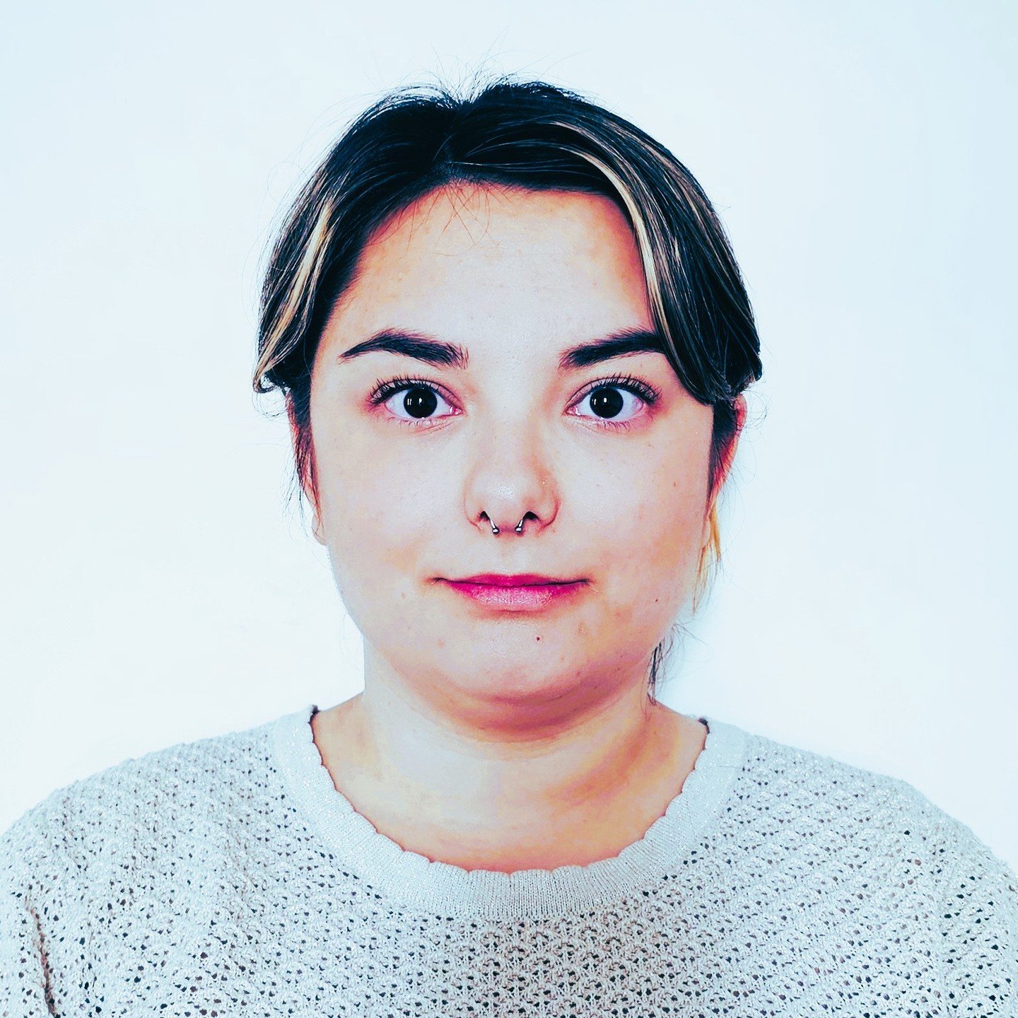 🎨Meet Kinga Kulczyc - artist.

Kinga&rsquo;s arts practice explores what faith means in a contemporary world. Working across alternative photography and sculpture, Kinga blurs the boundaries between the sacred and the simulated. Her role as a techni