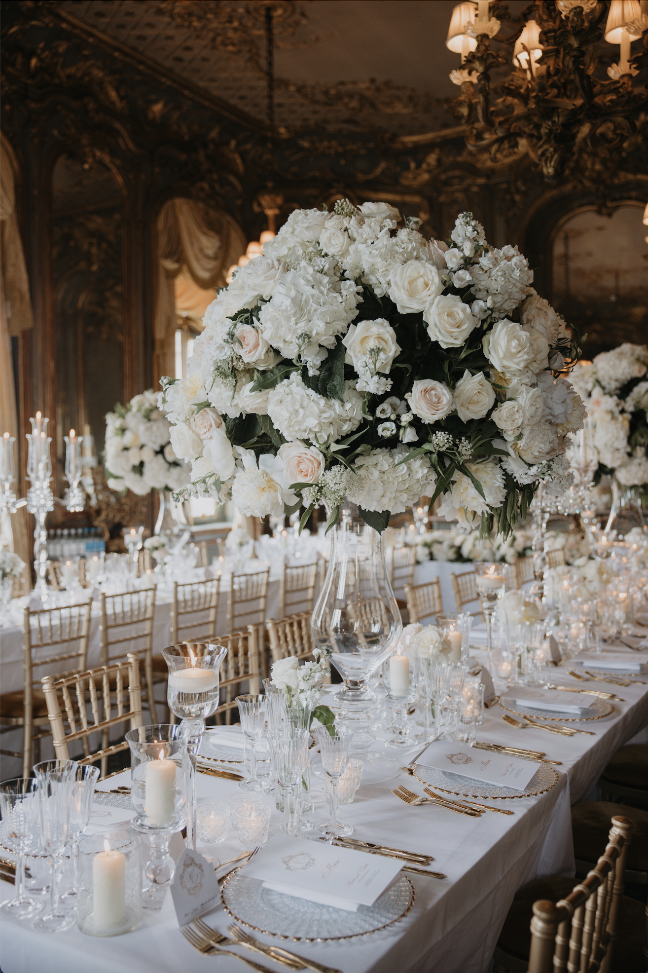 Cliveden wedding white and gold wedding2.png