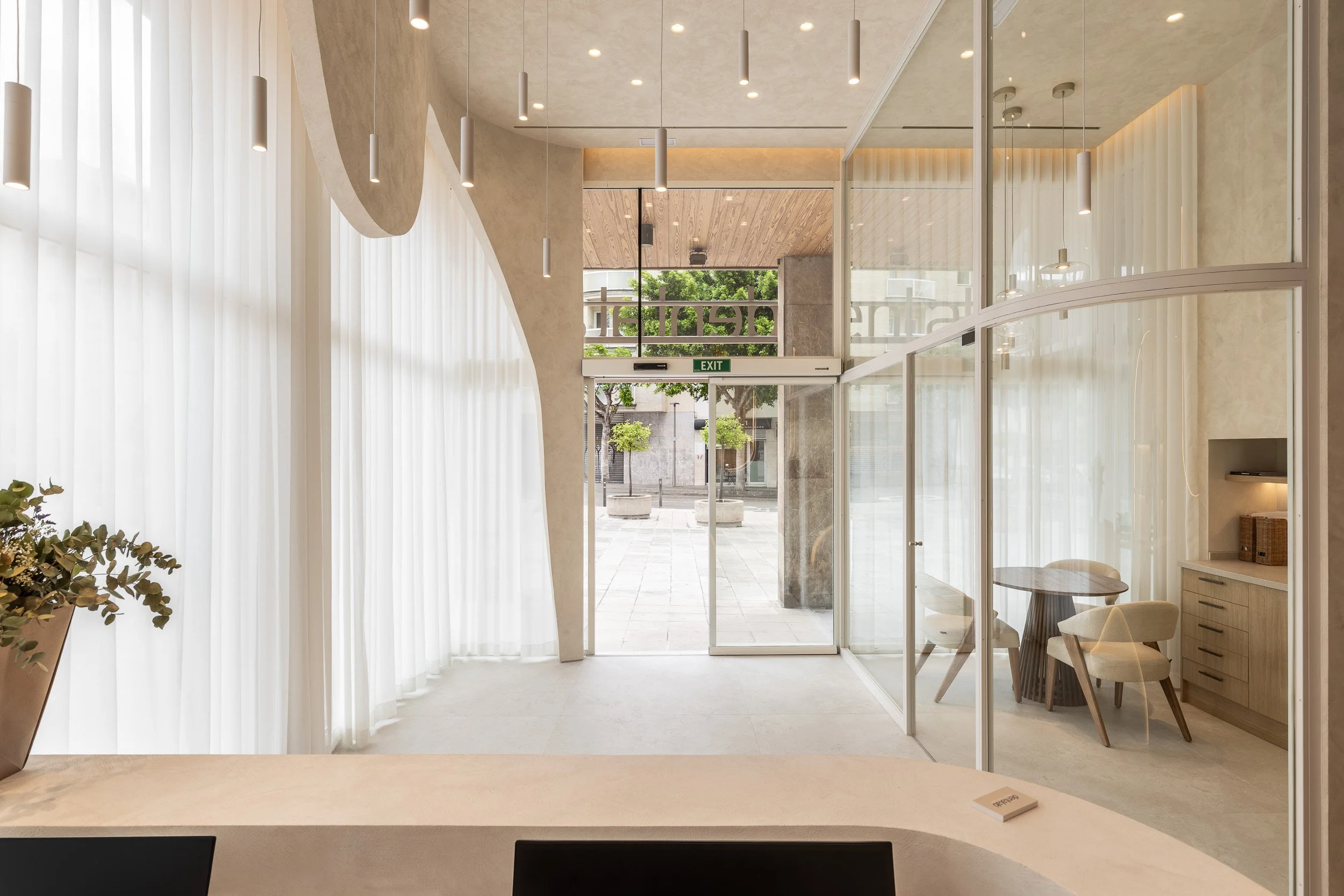 fotografia-arquitectura-mallorca-clinica-dentalab-4.jpg