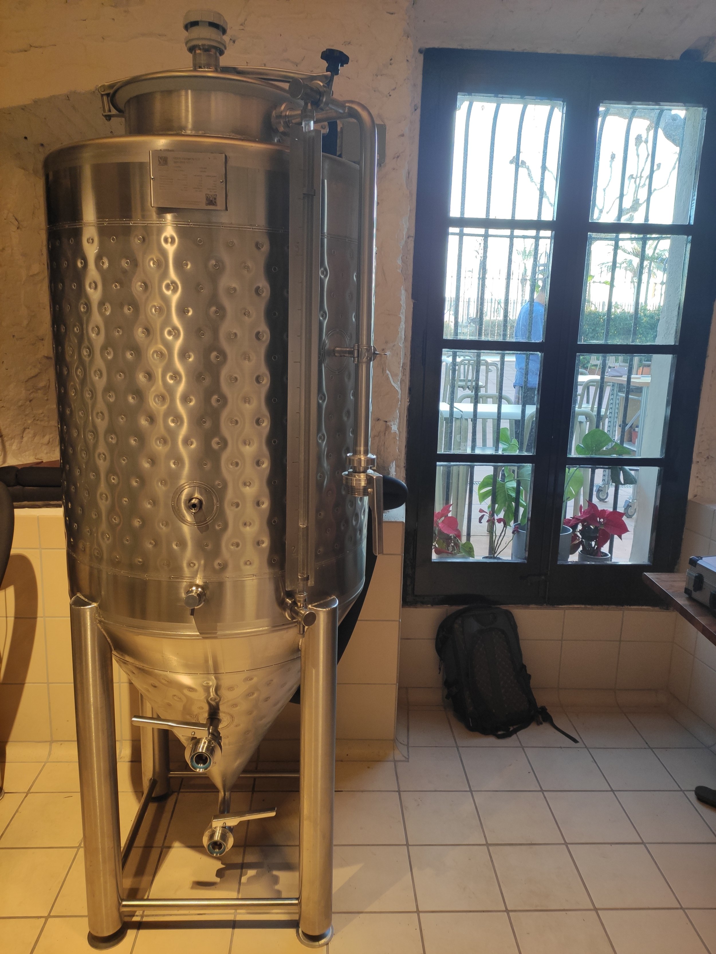 Uninsulated atmospheric fermenter_Slowbeer_0.png