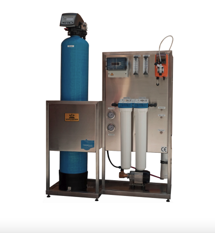 Tratamento de água concebido para microcervejarias, consistindo em pré-tratamento e osmose. Compacto e sólido. Disponível de 120lt:h até 1.400 lt:h..png