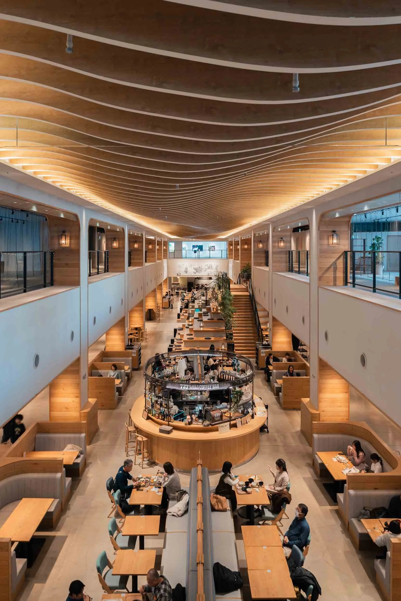 becoming-carmen-travel-guide-japan-okayama-city-morinomachi-plaza