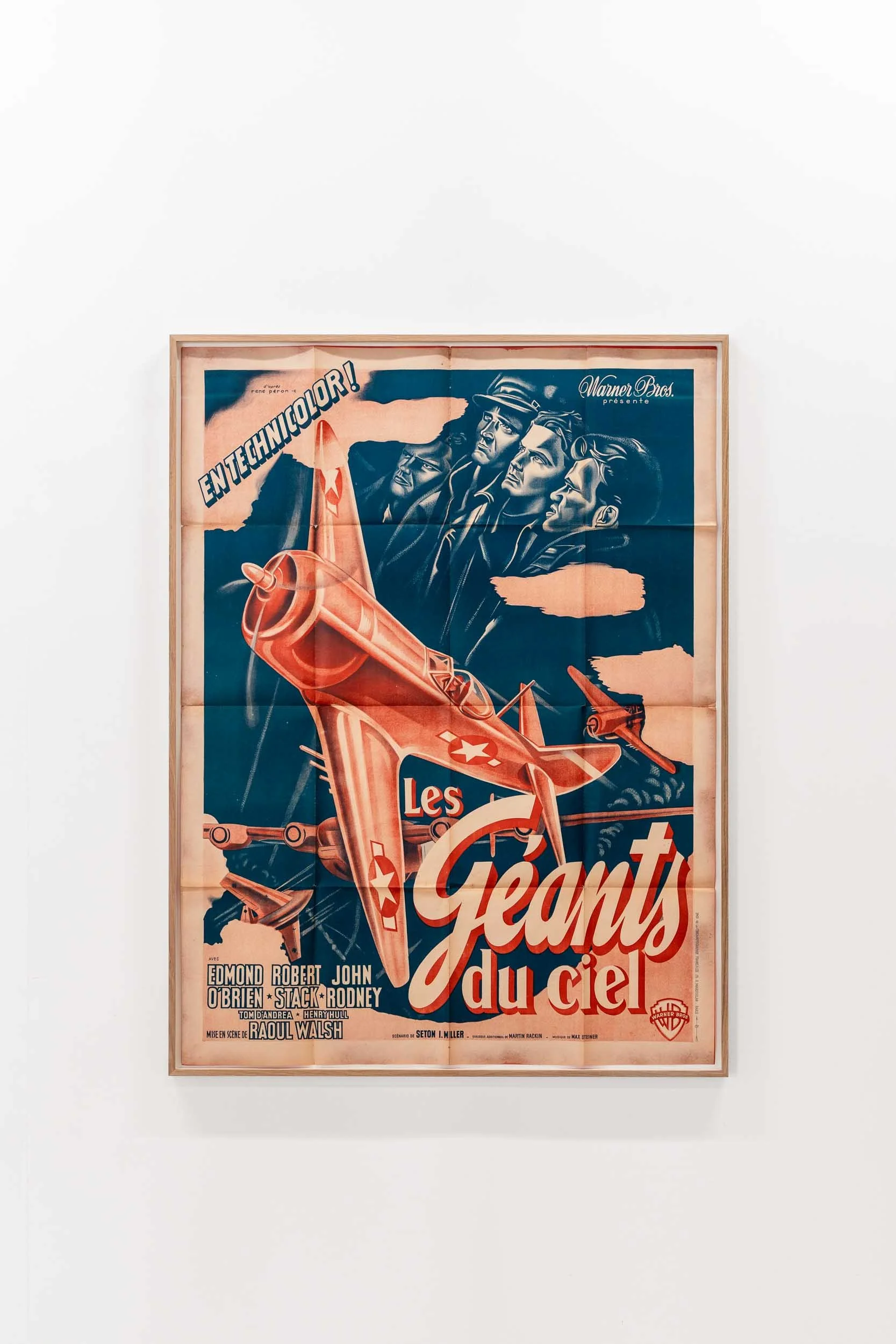 becoming-carmen-travel-france-dunkirk-frac-grand-large-hauts-de-france-art-museum-resistances-memories-of-yesterday-and-today-clement-rodzielski-untitled-the-giants-of-heaven