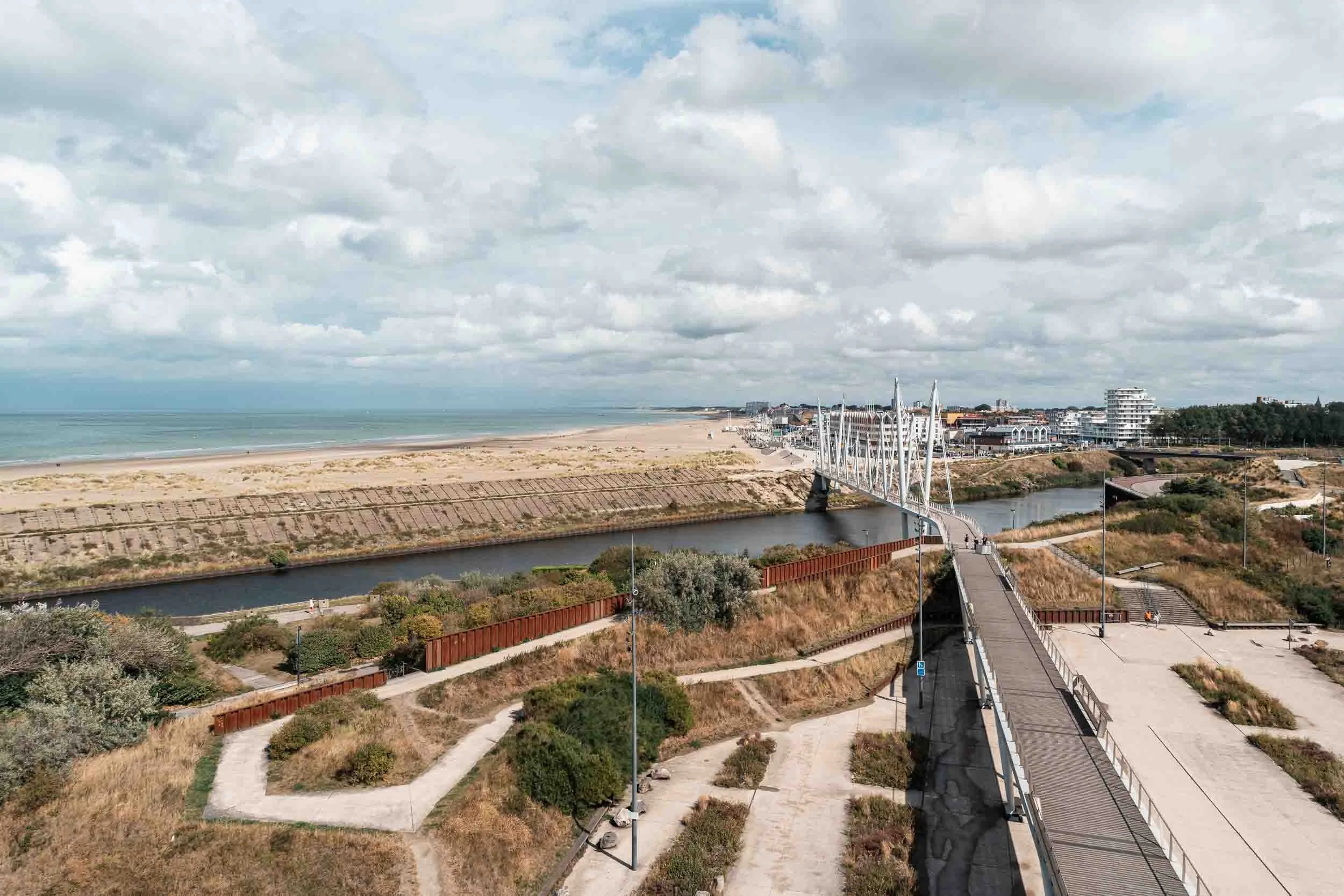 becoming-carmen-travel-france-dunkirk-frac-grand-large-hauts-de-france-art-museum