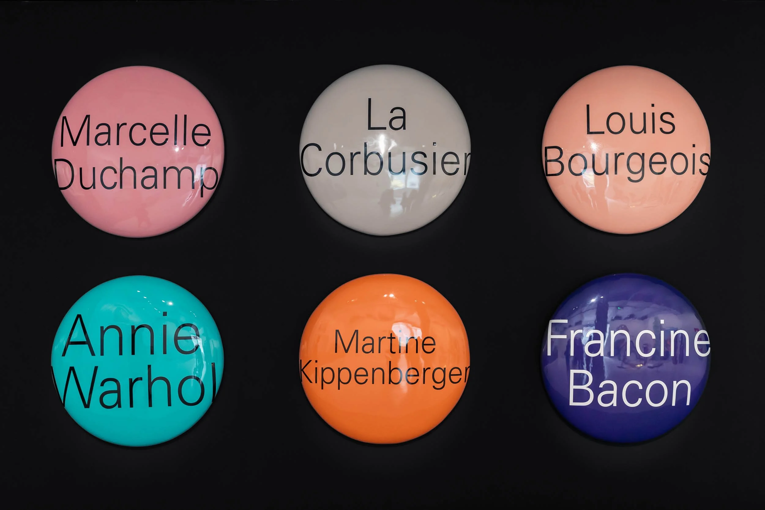 becoming-carmen-travel-france-lille-tripostal-pom-pom-pidou-art-exhibition-agnes-thurnauer-portrait-grandeur-nature-marcelle-duchamp-la-corbusier-louis-bourgeois-annie-warhol-martine-kippenberger-francine-bacon