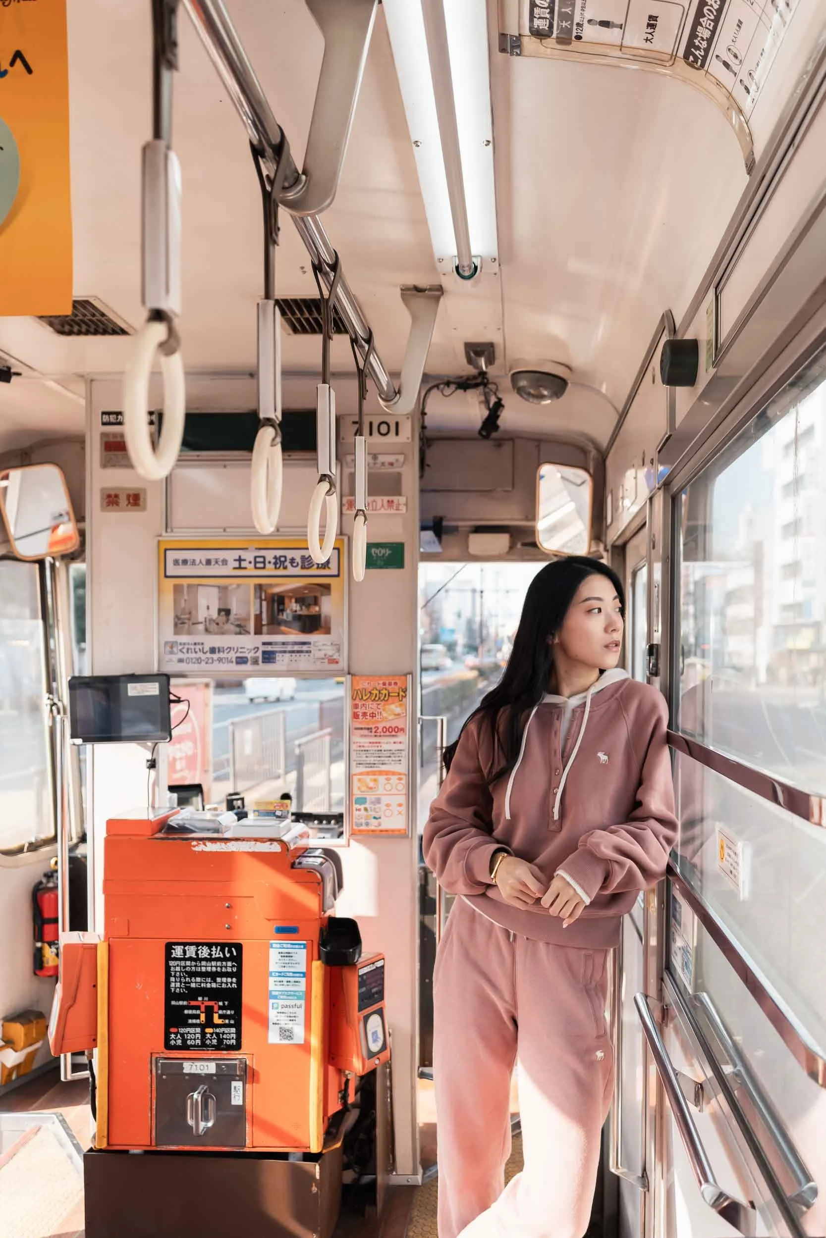 becoming-carmen-travel-guide-japan-okayama-city-tram-streetcar