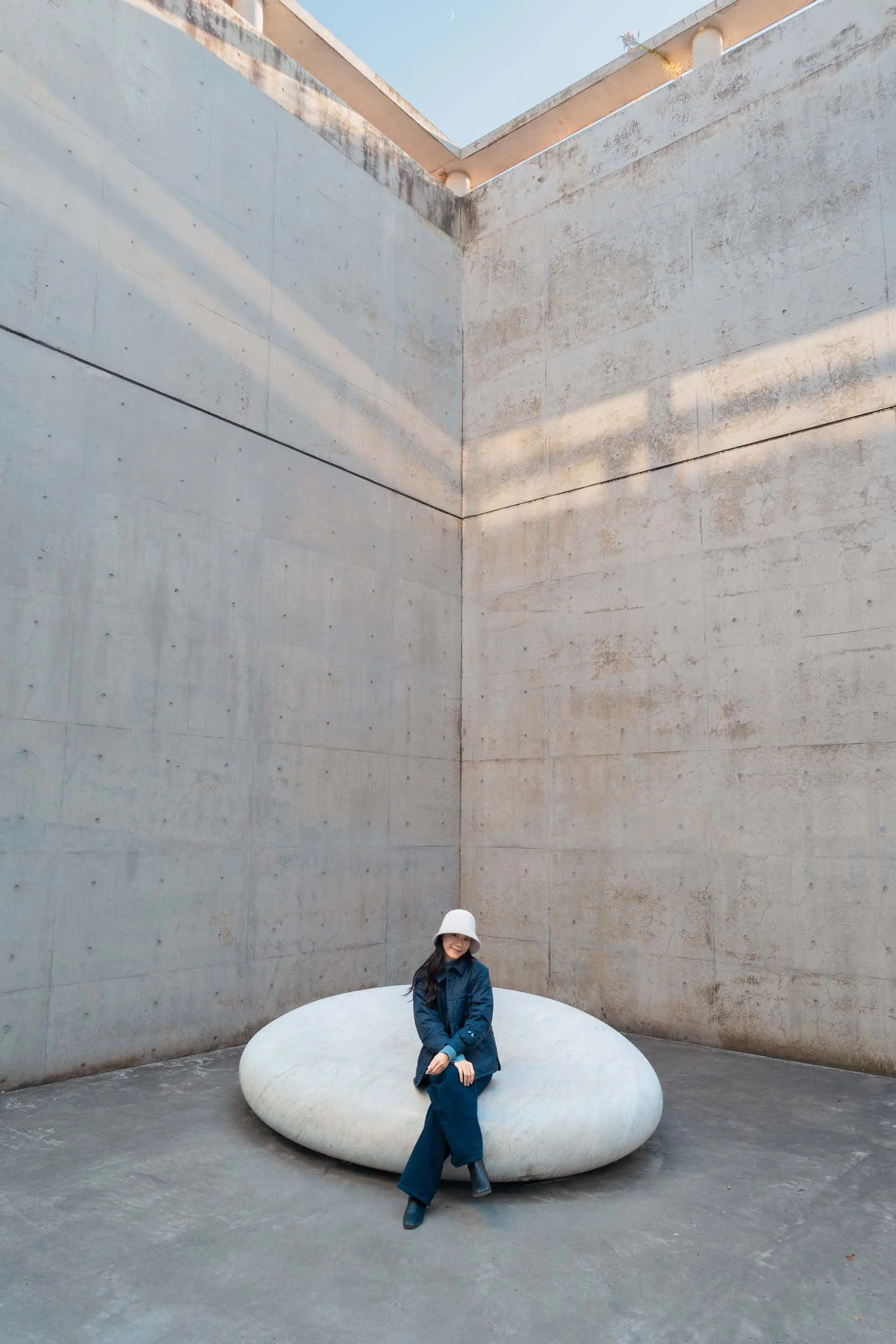 becoming-carmen-travel-guide-japan-naoshima-island-benesse-house-museum-kan-yasuda-secret-of-the-sky