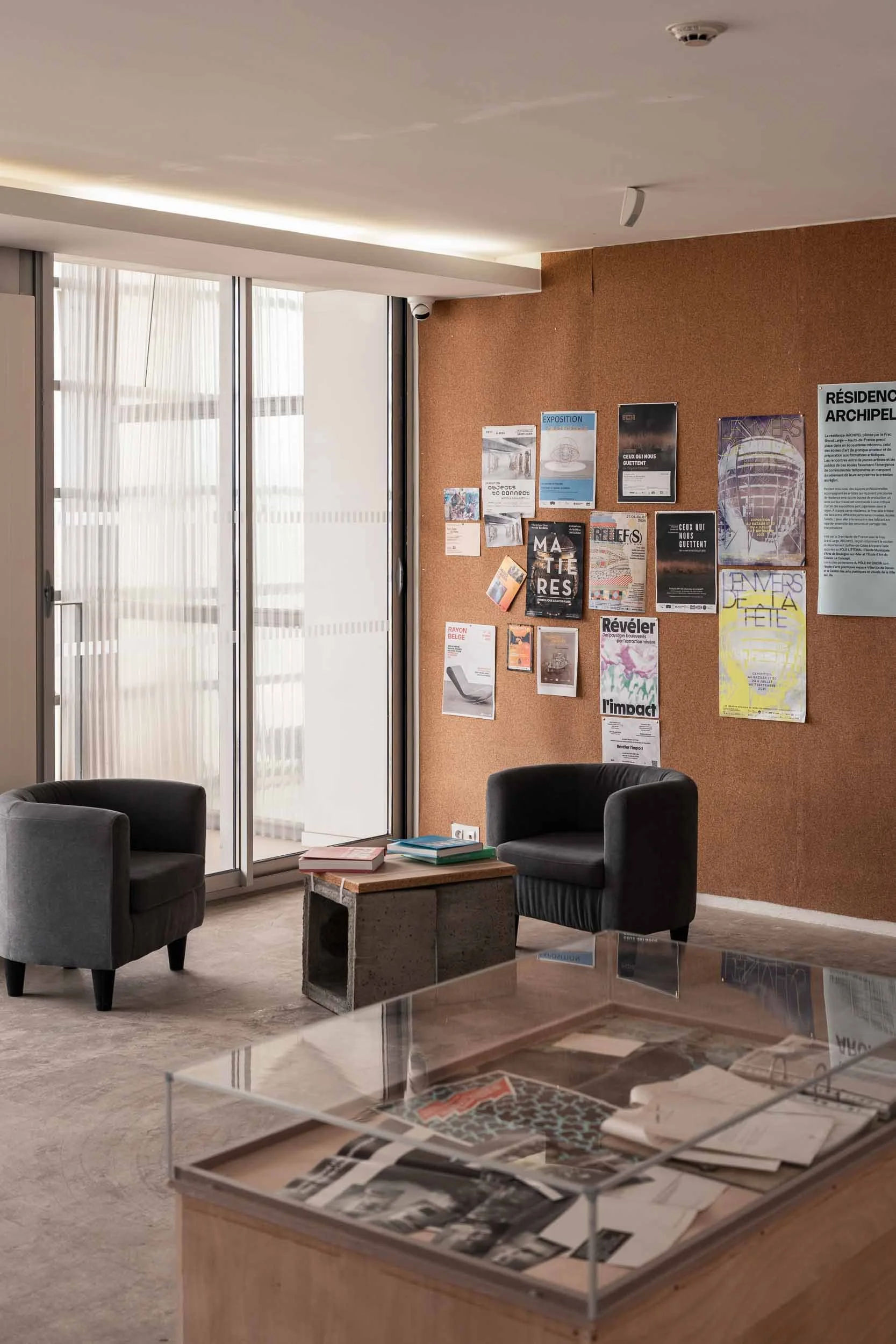 becoming-carmen-travel-france-dunkirk-frac-grand-large-hauts-de-france-art-museum-archives