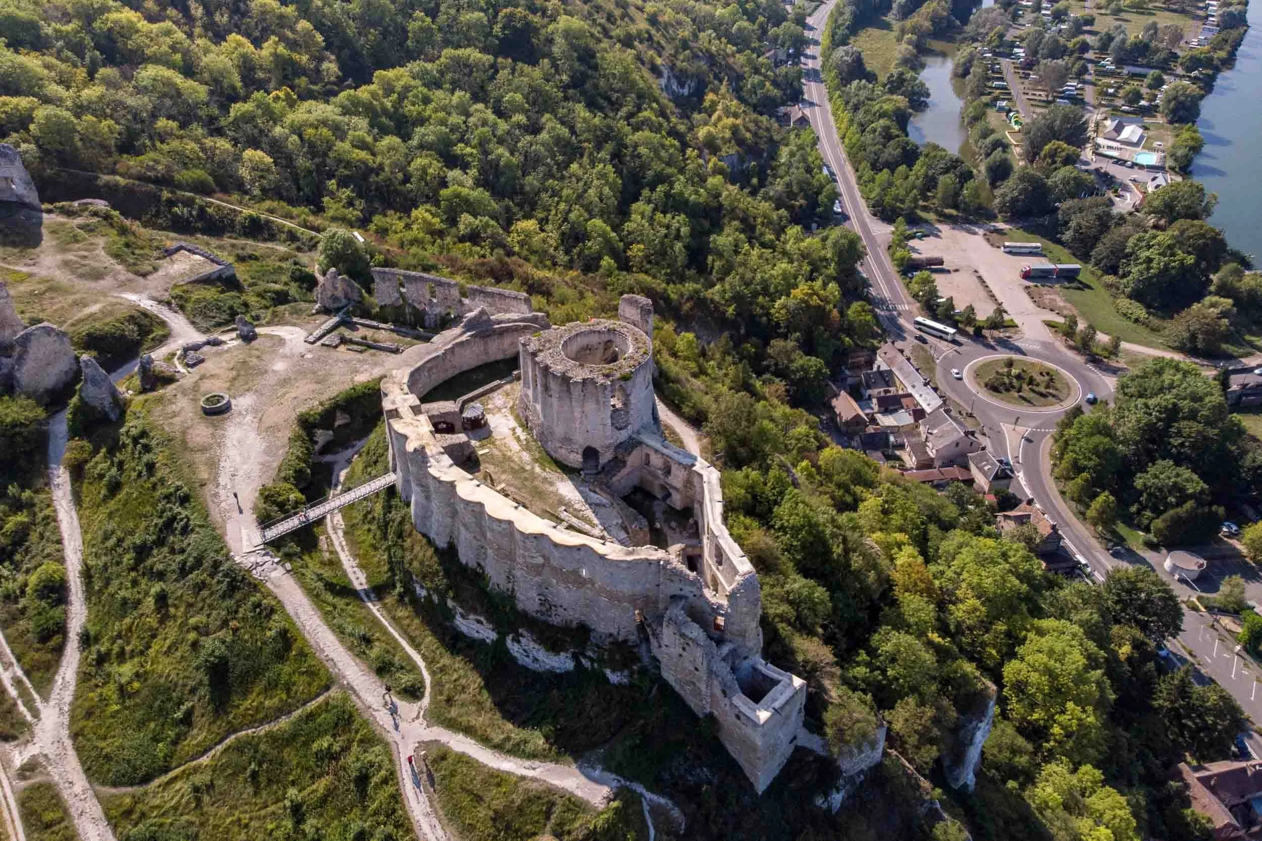 becoming-carmen-travel-guide-france-les-andelys-chateau-gaillard-castle-ruins