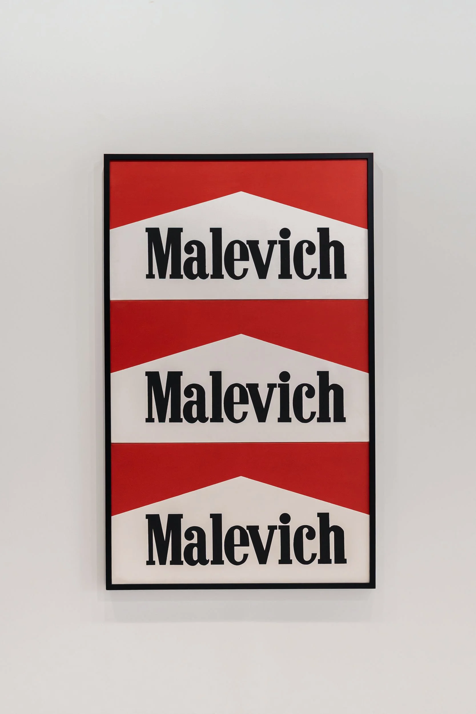 becoming-carmen-travel-france-lille-tripostal-pom-pom-pidou-art-exhibition-alexander-kosolapov-triiptyque-malevitch-marlboro