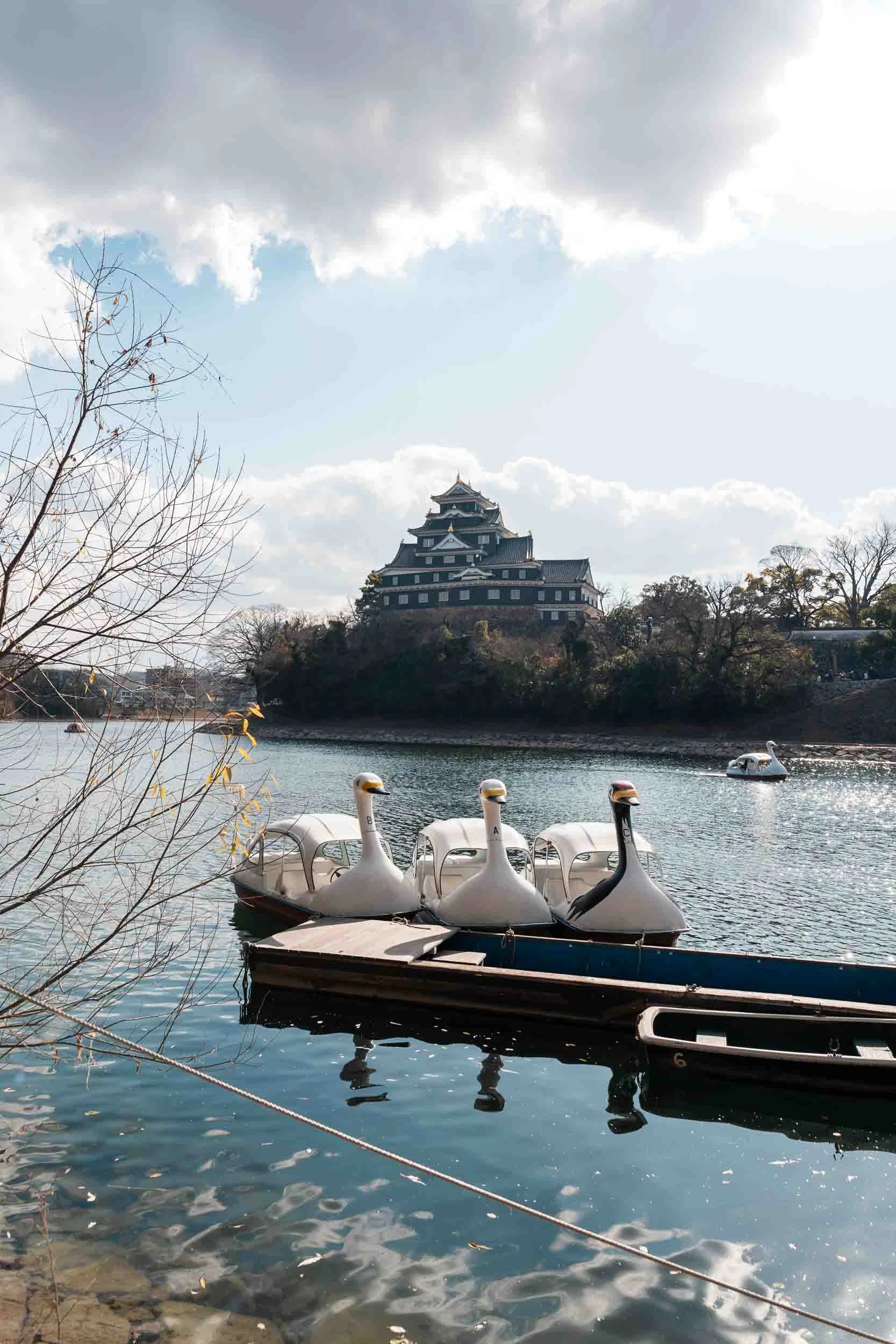 becoming-carmen-travel-guide-japan-okayama-city-castle