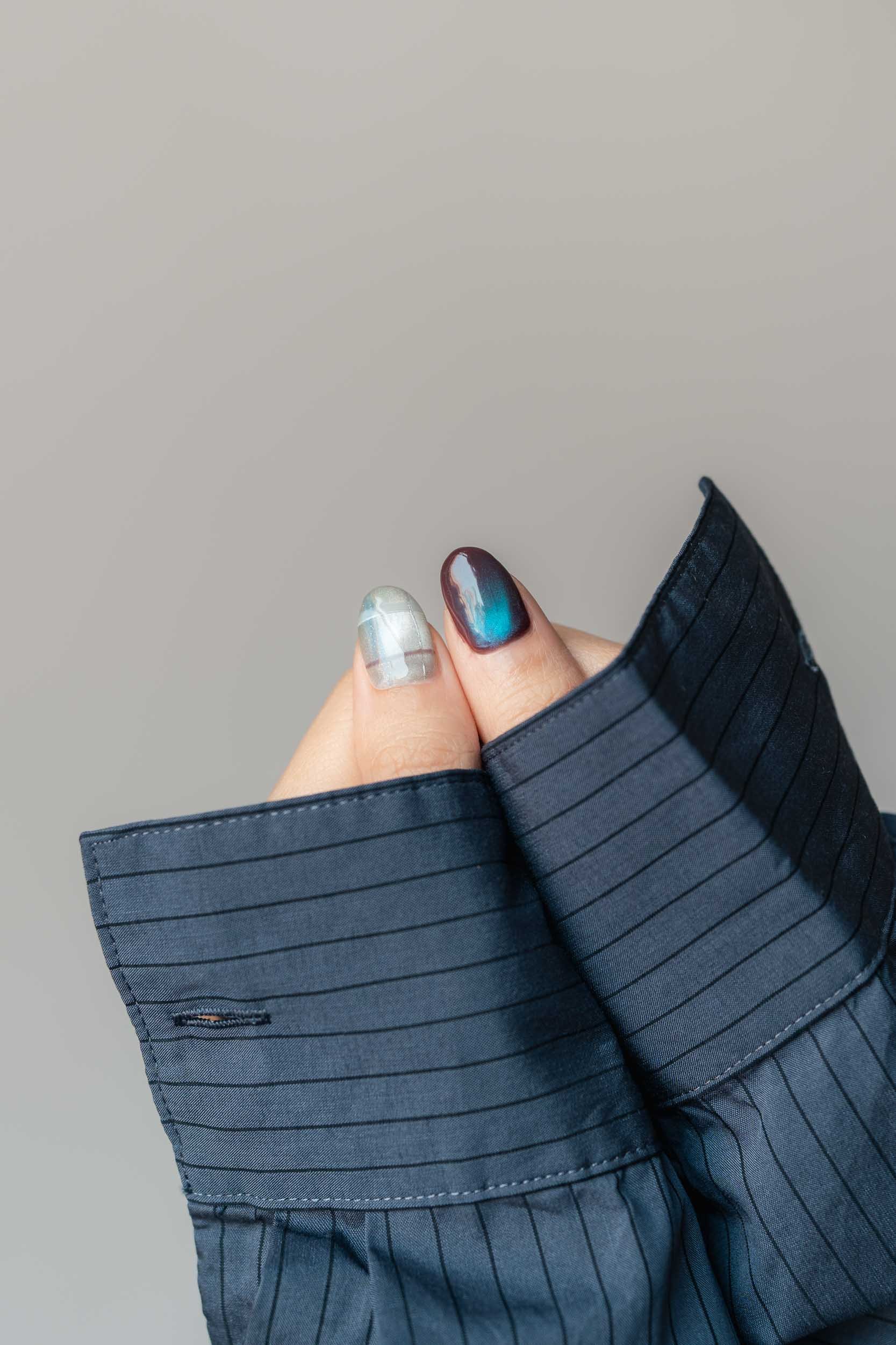 becoming-carmen-blue-brown-silver-tartan-check-manicure-nails