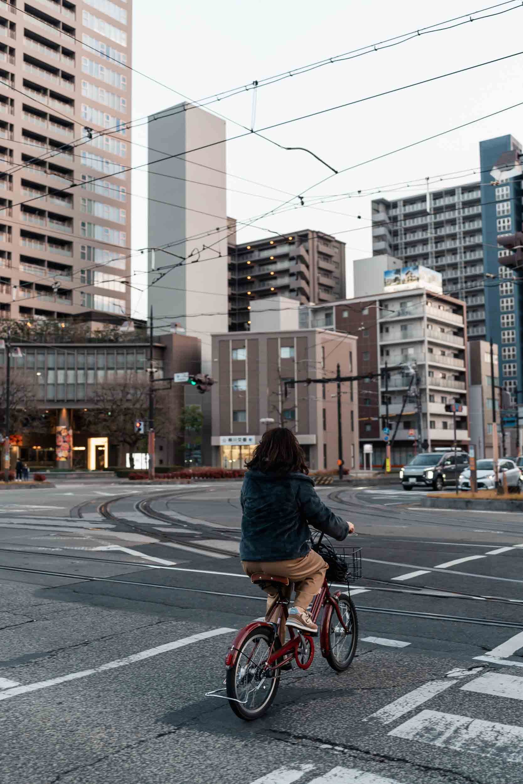 becoming-carmen-travel-guide-japan-okayama-city-bicycle