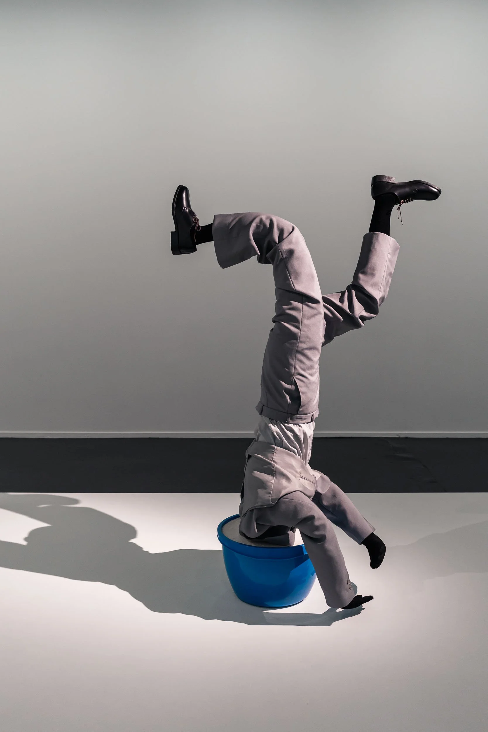 becoming-carmen-travel-france-lille-tripostal-pom-pom-pidou-art-exhibition-alain-sechas-le-mannequin