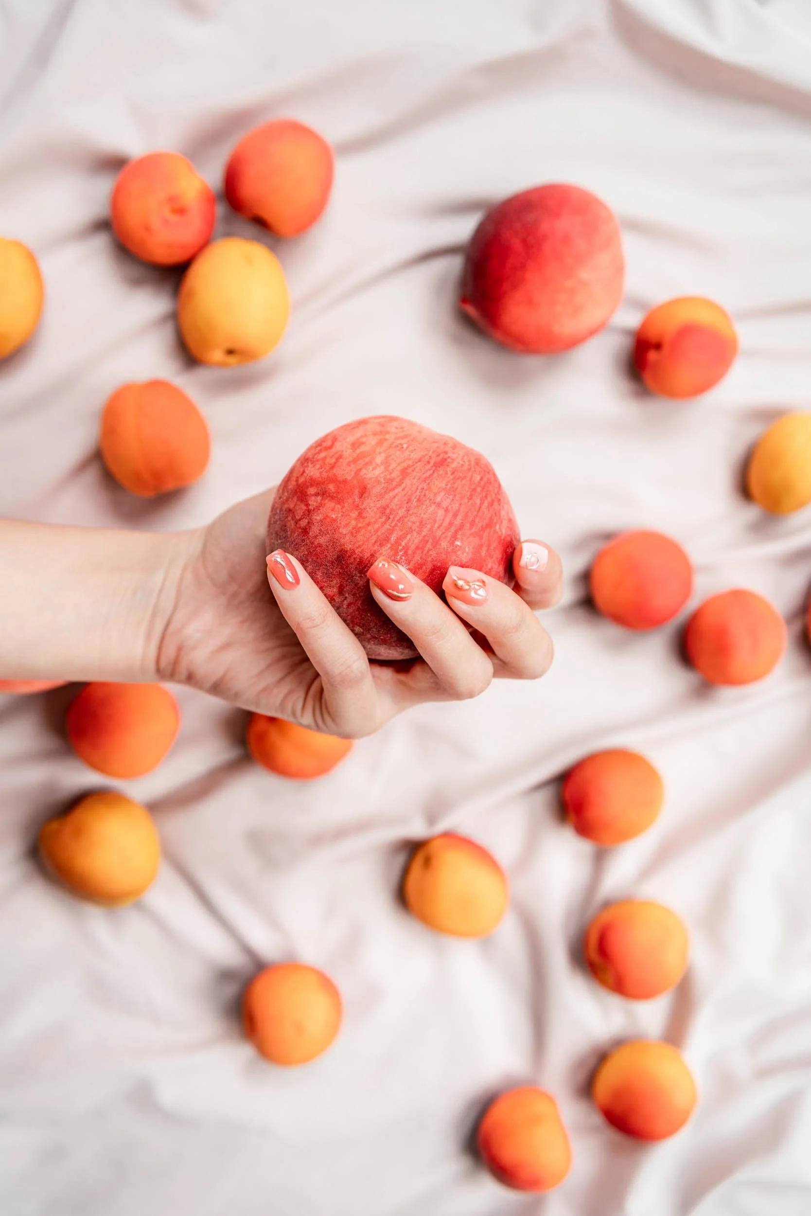 Peach Fuzz &amp; Summer Lust: A Harvest for the Fingertips