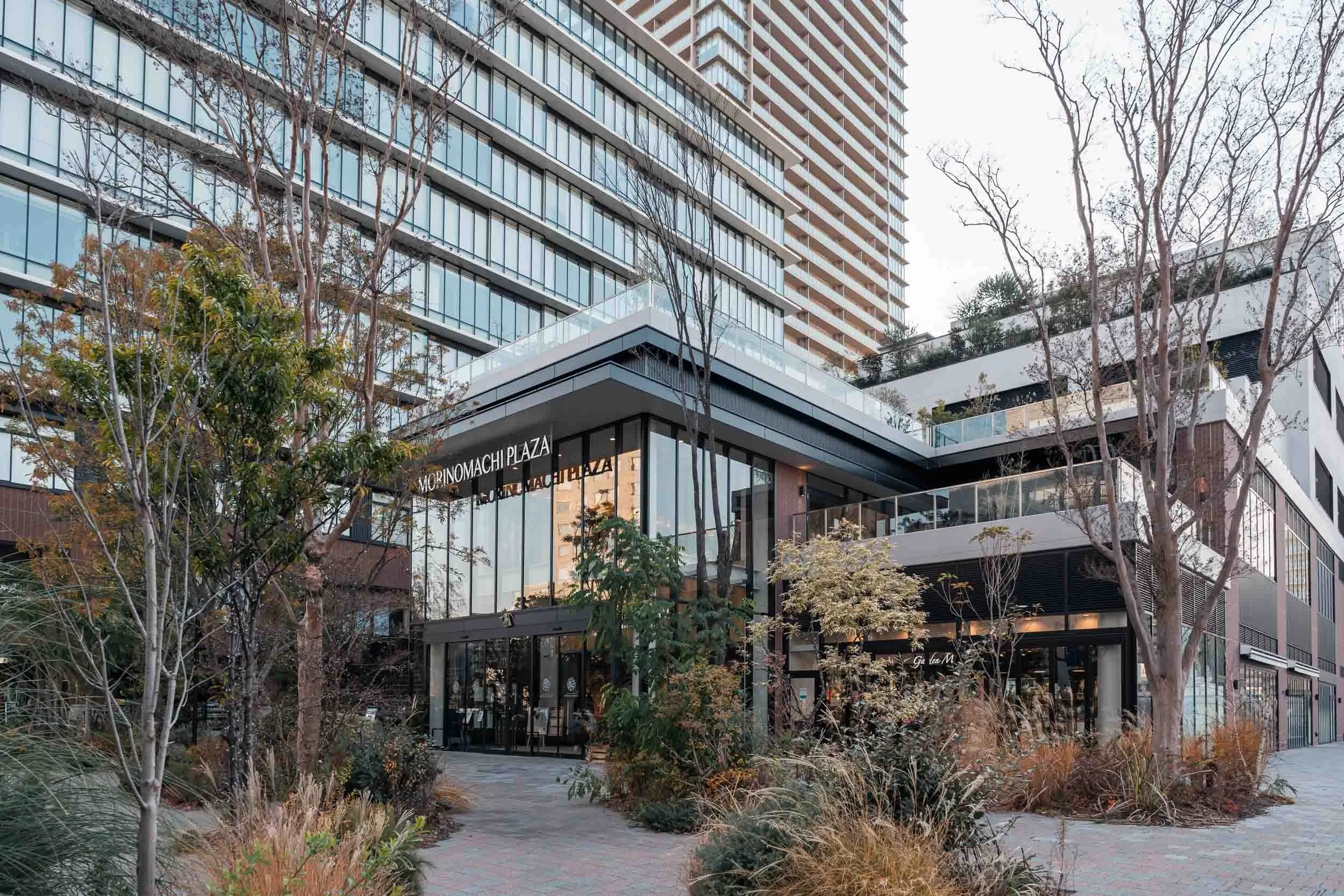 becoming-carmen-travel-guide-japan-okayama-city-morinomachi-plaza