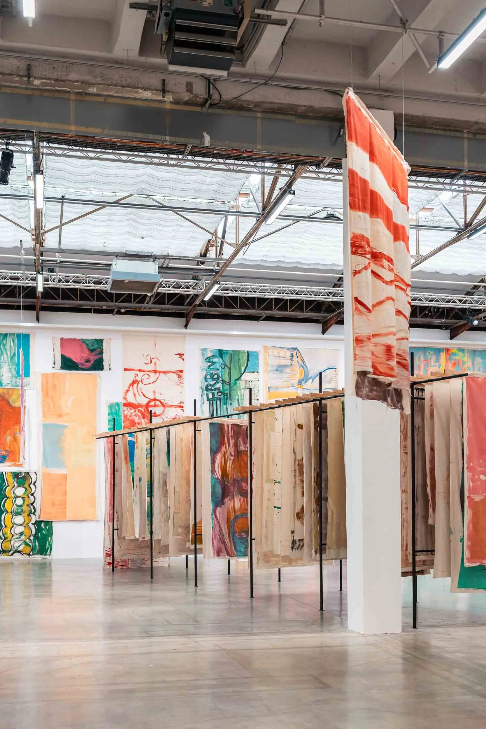 becoming-carmen-travel-france-paris-palais-de-tokyo-art-exhibition-vivian-suter-disco