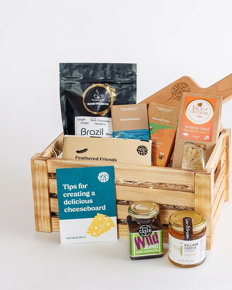 ✨🍫 THE AFTER DINNER BOX 🍯✨

The perfect way to linger a little longer at the table. Our After Dinner Box is made for slow evenings, good conversation, and that final round of treats once the plates are cleared. A beautiful collection of Wexford fla