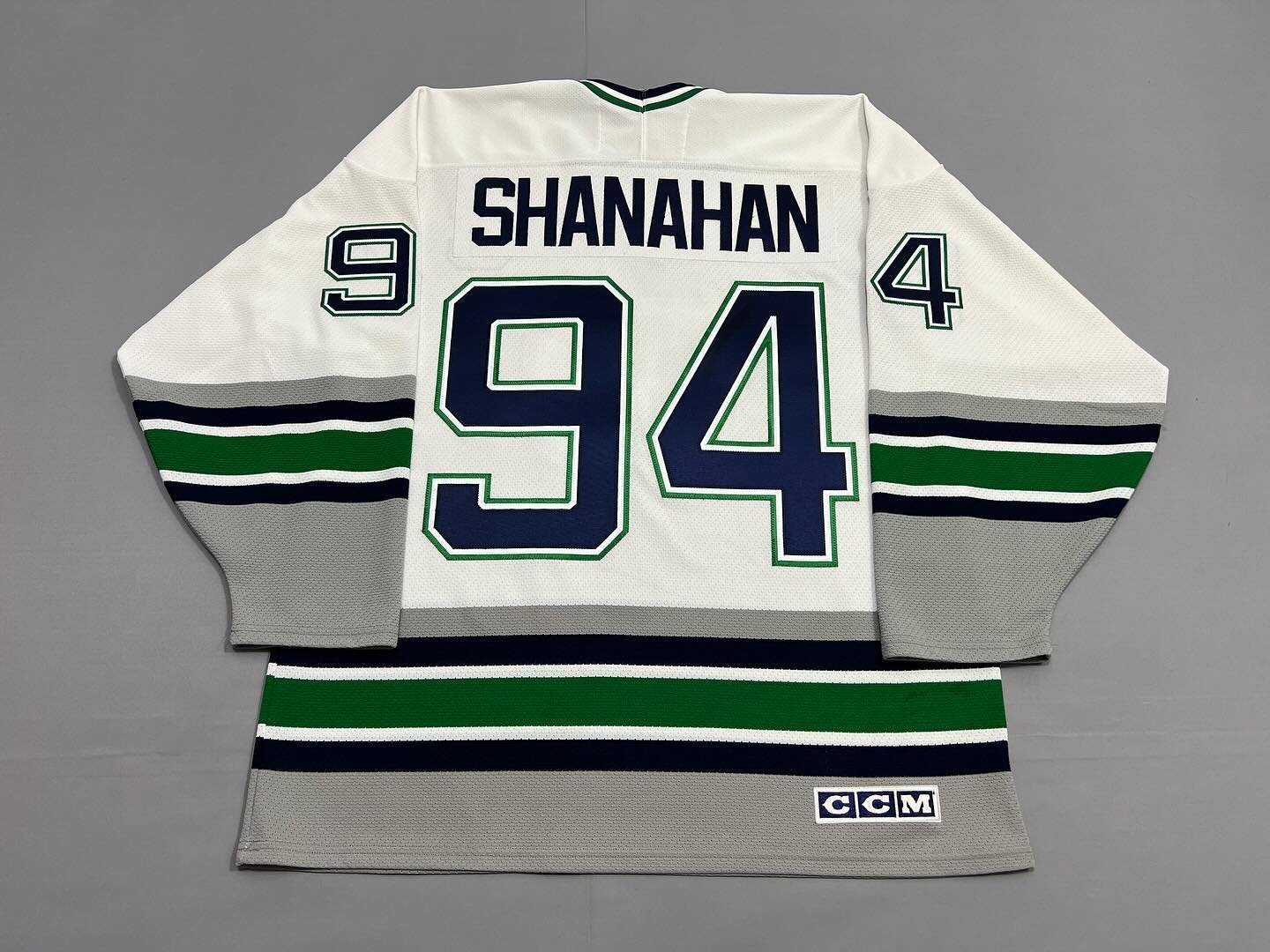 Figured I&rsquo;d post some recent customer work, it&rsquo;s been a while! Been super busy, closing in on nearly 350 jerseys for the year! 

#whalers #hurricanes #causechaos #takewarning #carolina #hartford #philly #philadelphia #flyers #newjersey #j