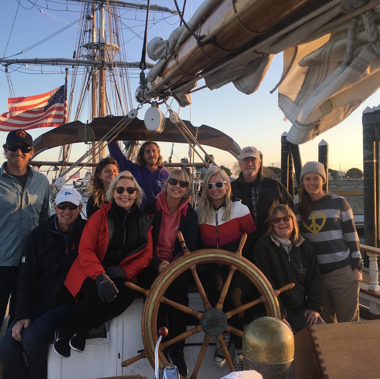 Kicking off 2020 aboard the beautiful tall ships at Los Angeles Maritime Institute 👊@tallshipschool. This Non profit is always looking for crew and volunteers to further their mission of empowering youth to discover greater potential through lessons