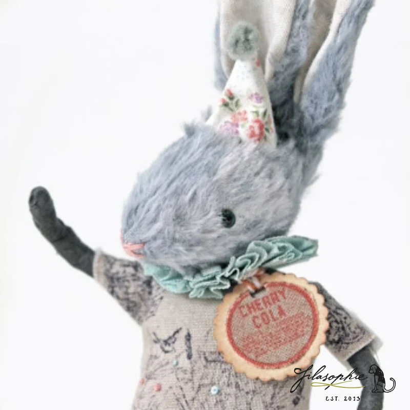 filasophie-spun-cotton-ornament-prims-blue-bunny.jpg