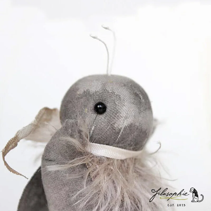 filasophie-spun-cotton-ornament-prims-moth.jpg