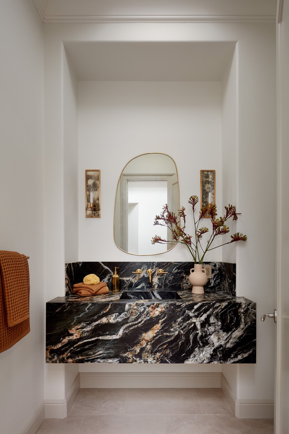 CBespoke_Saratoga_Spaich Ct_1_Web.jpg