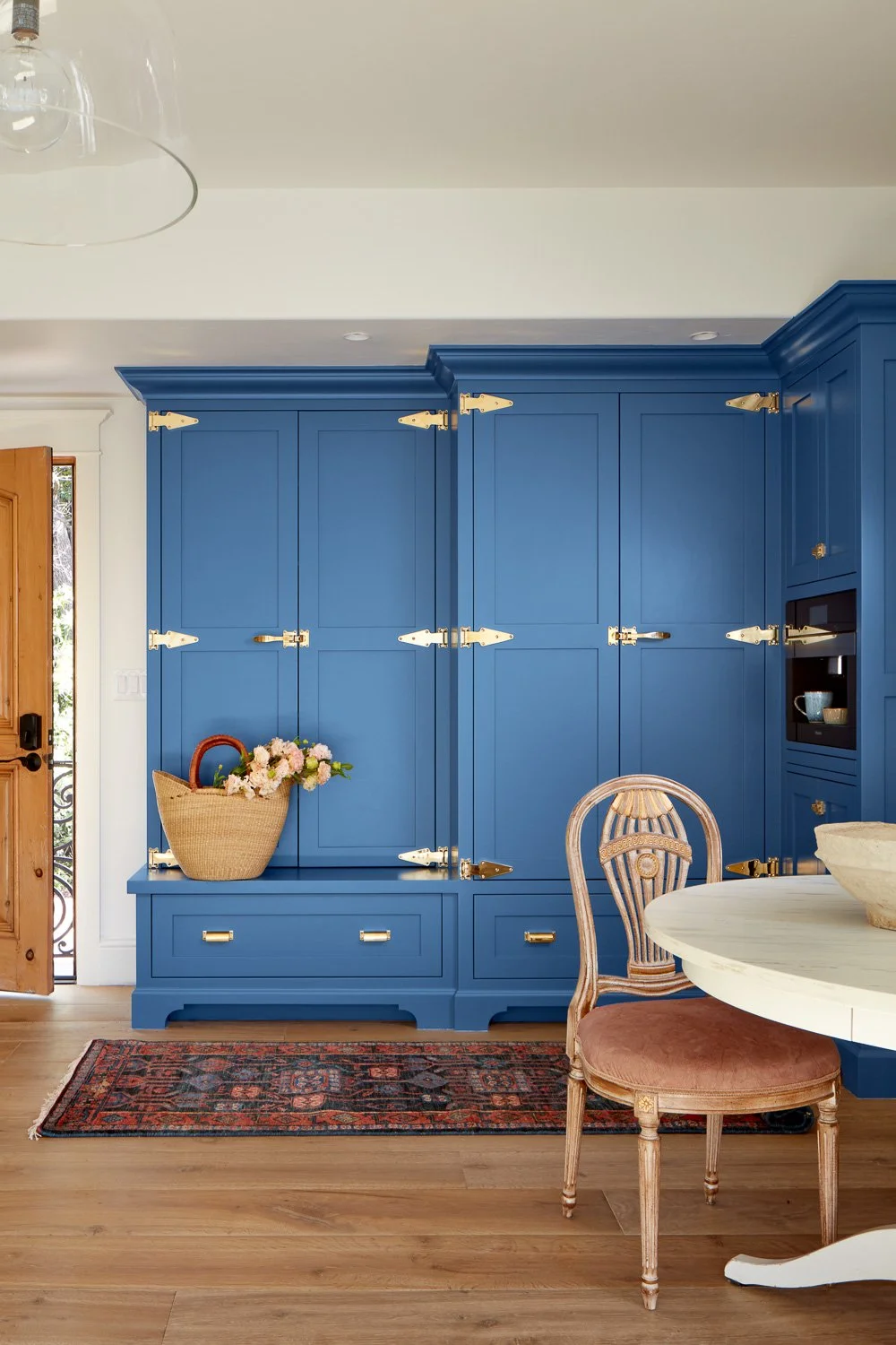 french modern design in pacific palisades