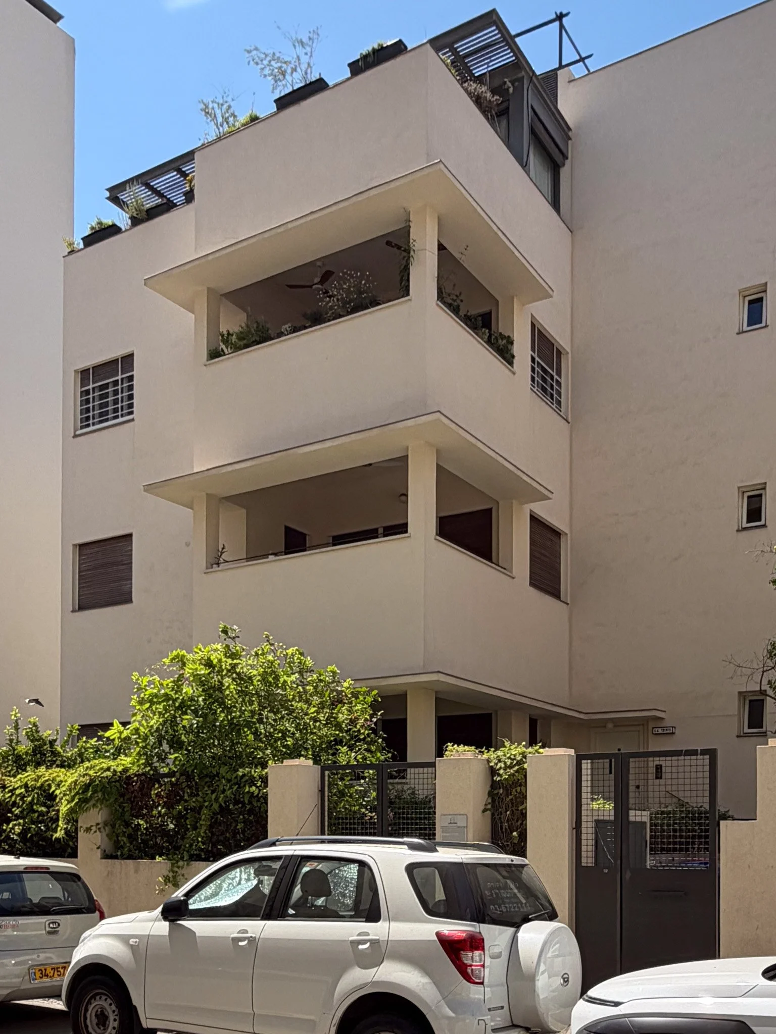 tel_aviv109.jpg