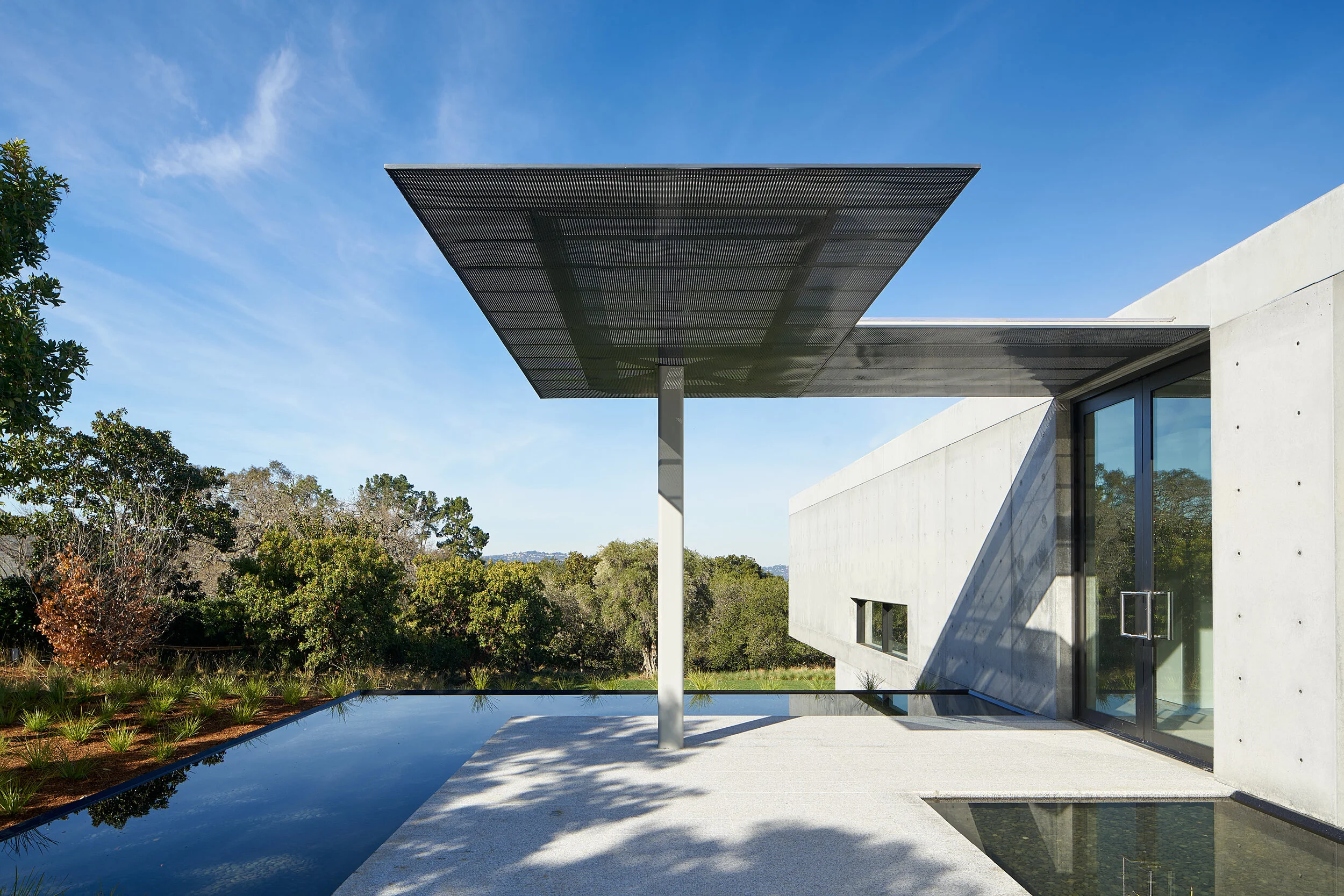 oz-by-stanley-saitowitz-natoma-architects-inc5.jpg